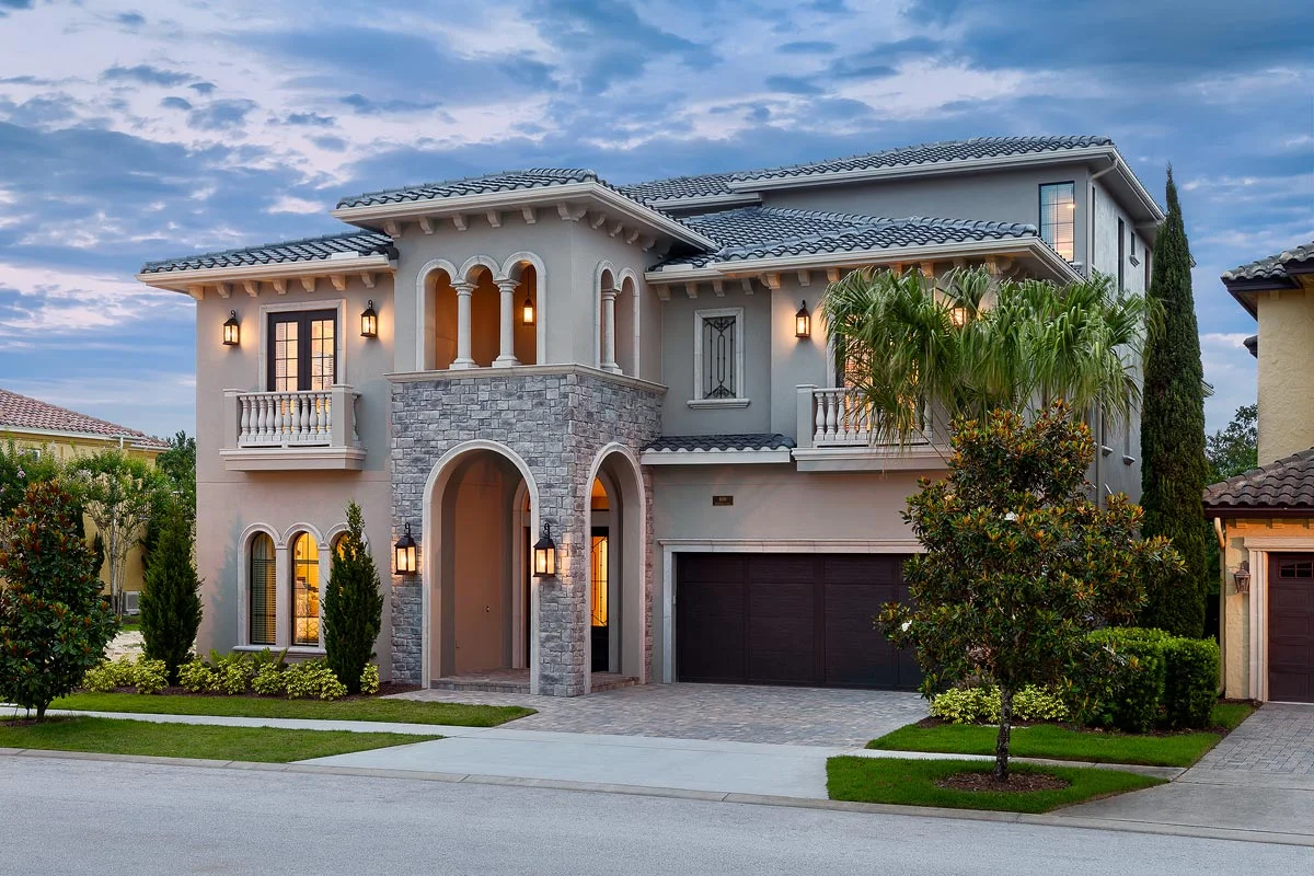 600MLRR-exterior-front-dusk.jpg