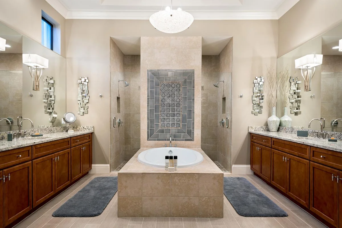 7433GCRR-suite-1-bath.jpg
