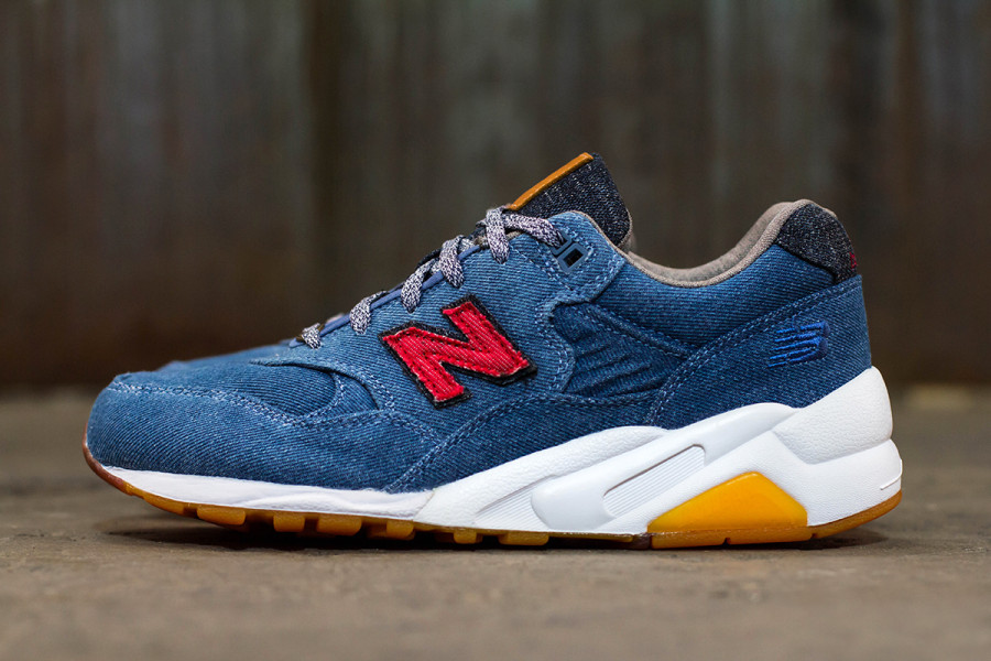 New Balance x Capsule 580 "Canadian Tuxedo"