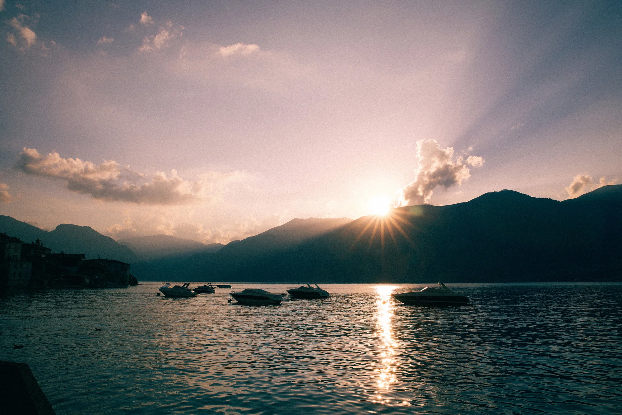 LAKE COMO SUNSET