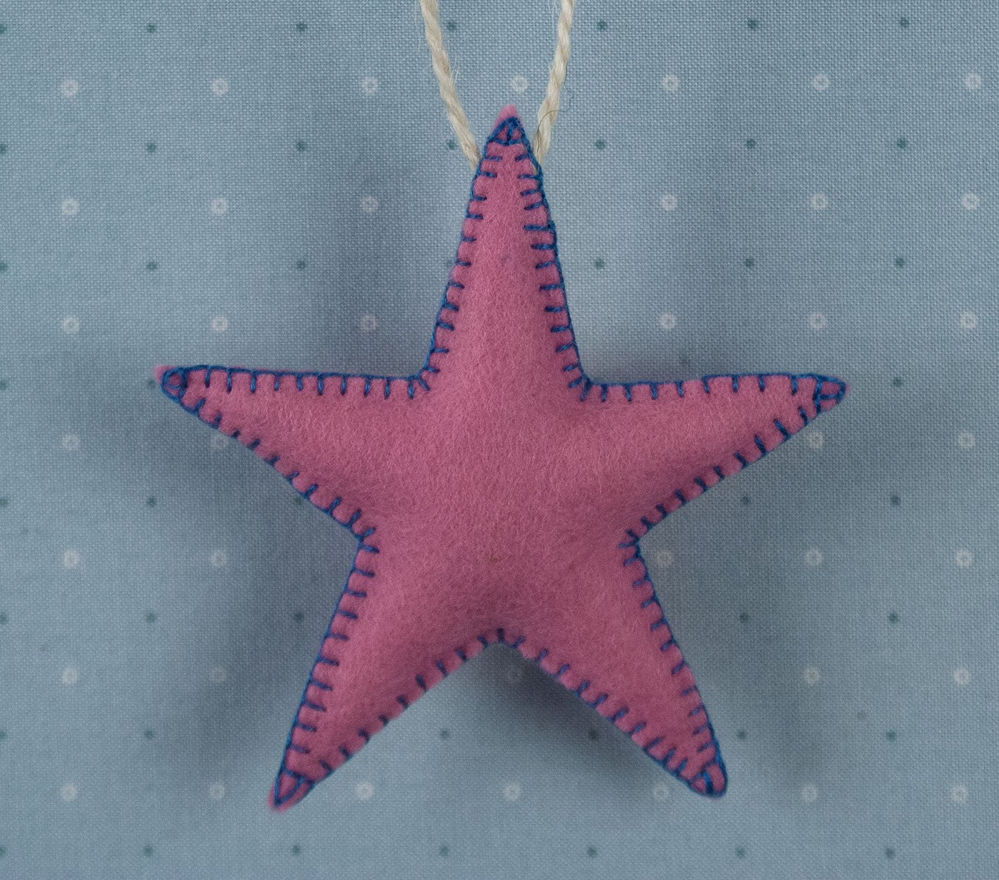 How to Make a Wool Felt Star Ornament - Free Sewing Tutorial - Points and Inside Corners
