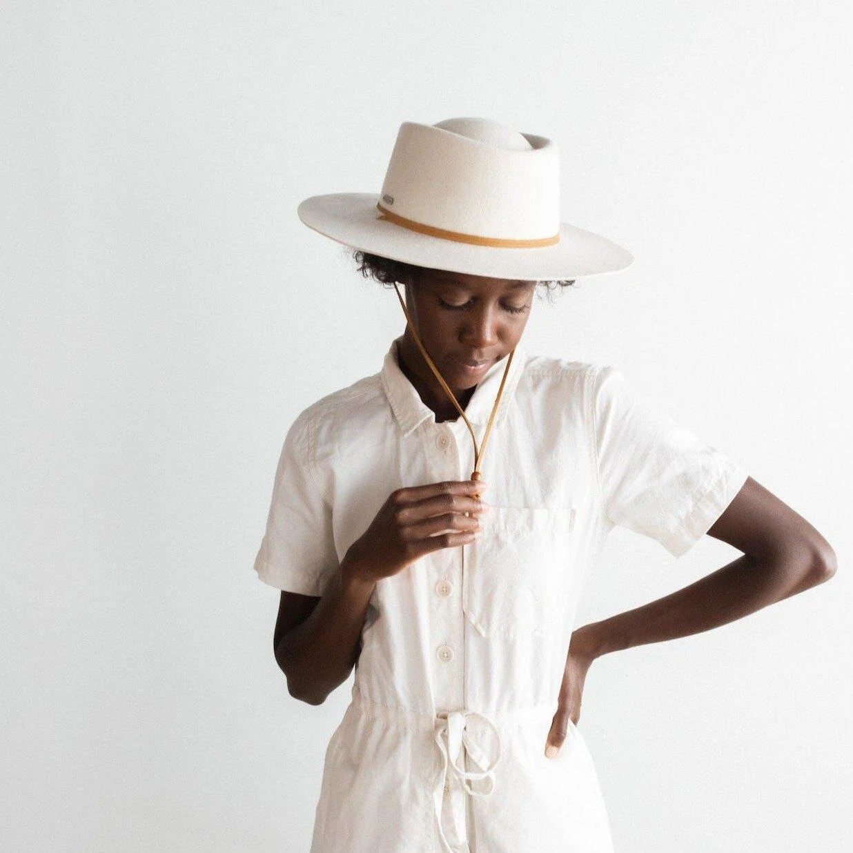 WREN FLAT BRIM TELESCOPE CROWN HAT 