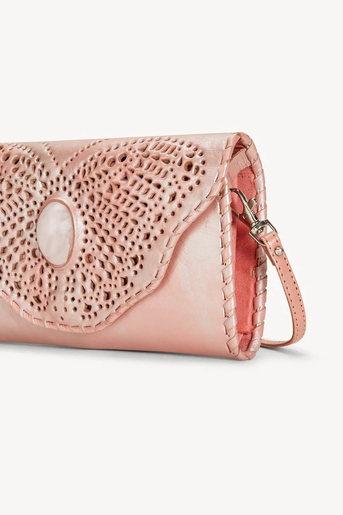 PAPILLONCUT-OUTWALLETMetallicPink_RoseQuartzStoneSideVIew_700x.jpeg