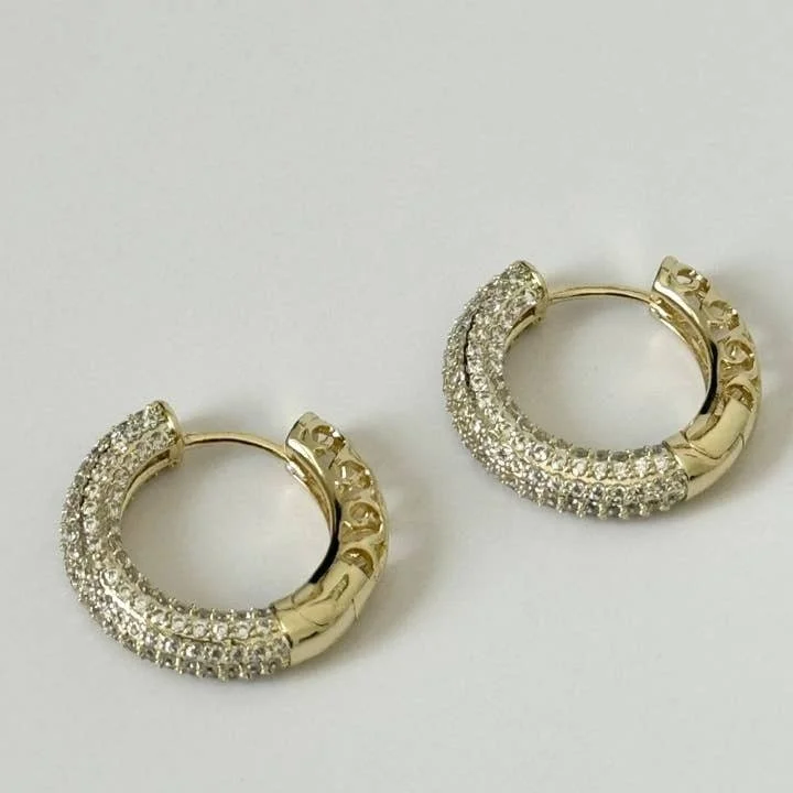 Santira Hoops