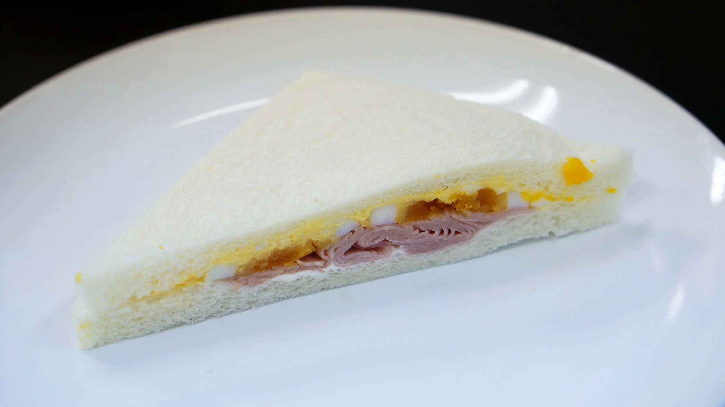 HAM & EGG SANDWICH