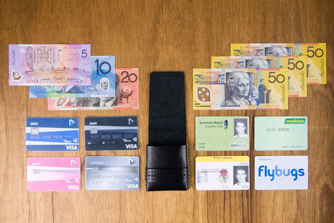 front-pocket-wallet-contents.jpg