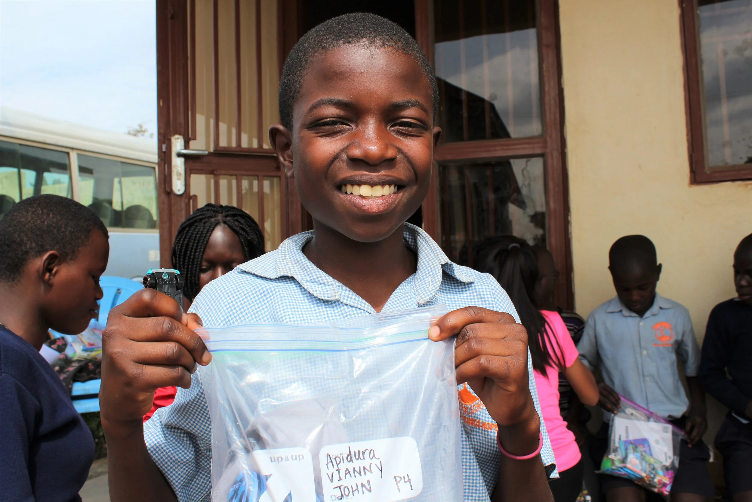 P4 - Apidura VIANNY JOHN.JPG