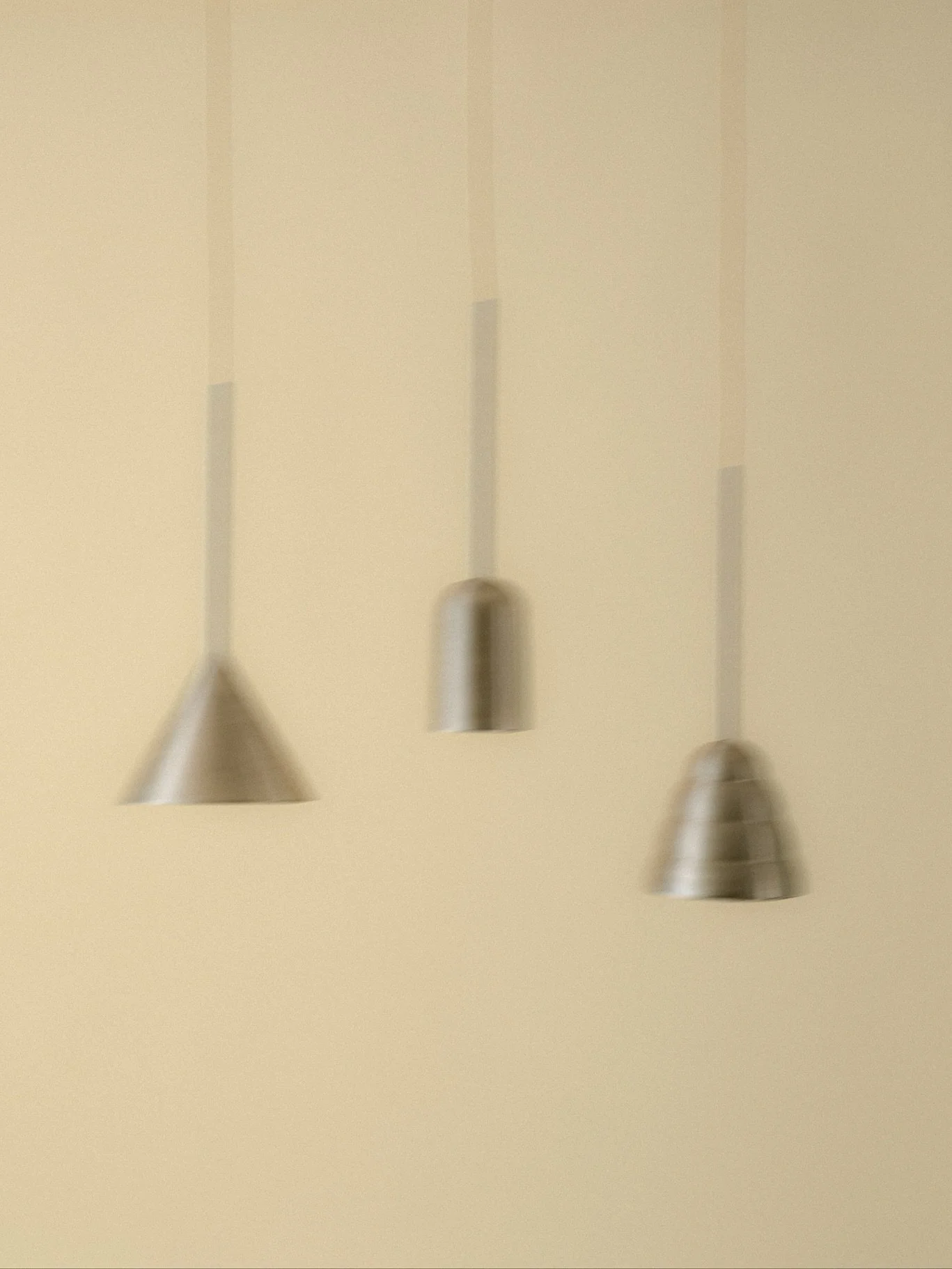 A study in reflection and form, the Figura series in chrome explores the tension between light, material, and precision. Each variation carries its own rhythm: sculptural yet restrained, expressive yet calm.

The subtle chrome surface lends the lamps