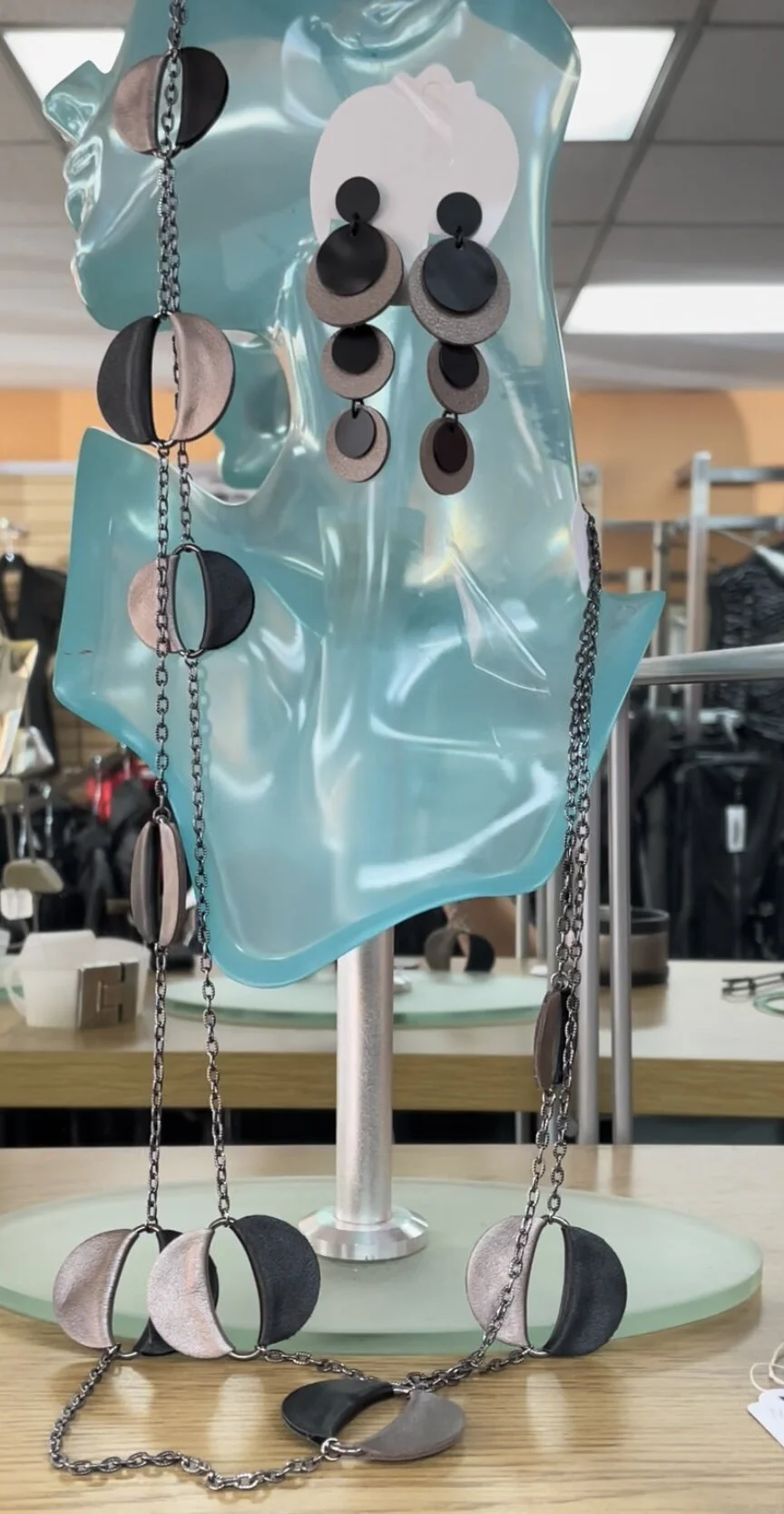 5FE86C00-CC0E-4A9F-BA3A-F848351A839D