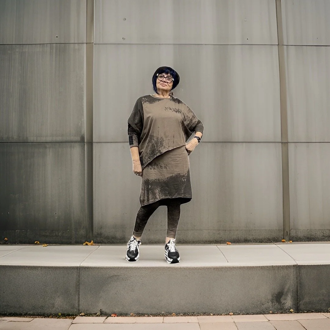 C4B98BCE-CF3A-4B67-BE6B-11C949E17929