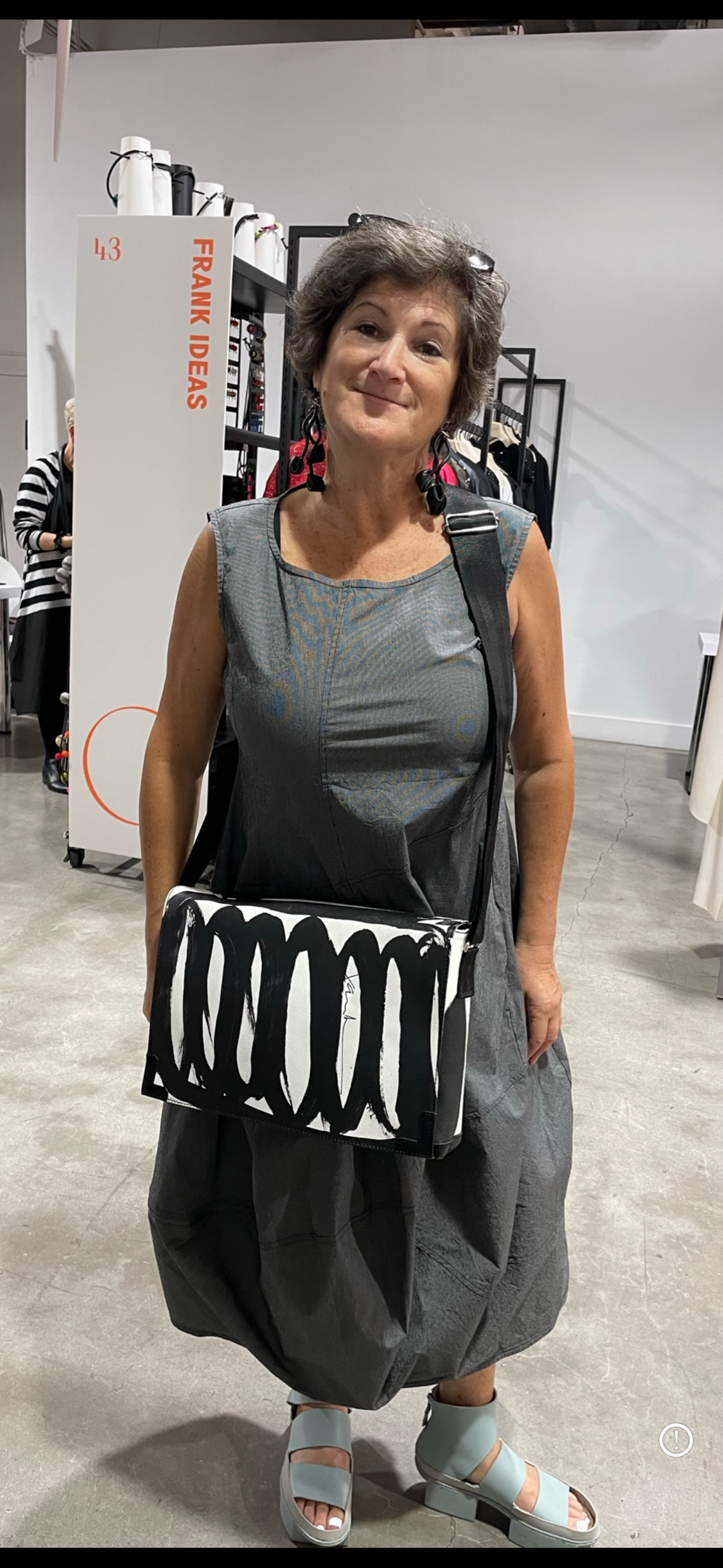 38039195-03AF-4BC9-8F66-E282063F4F67