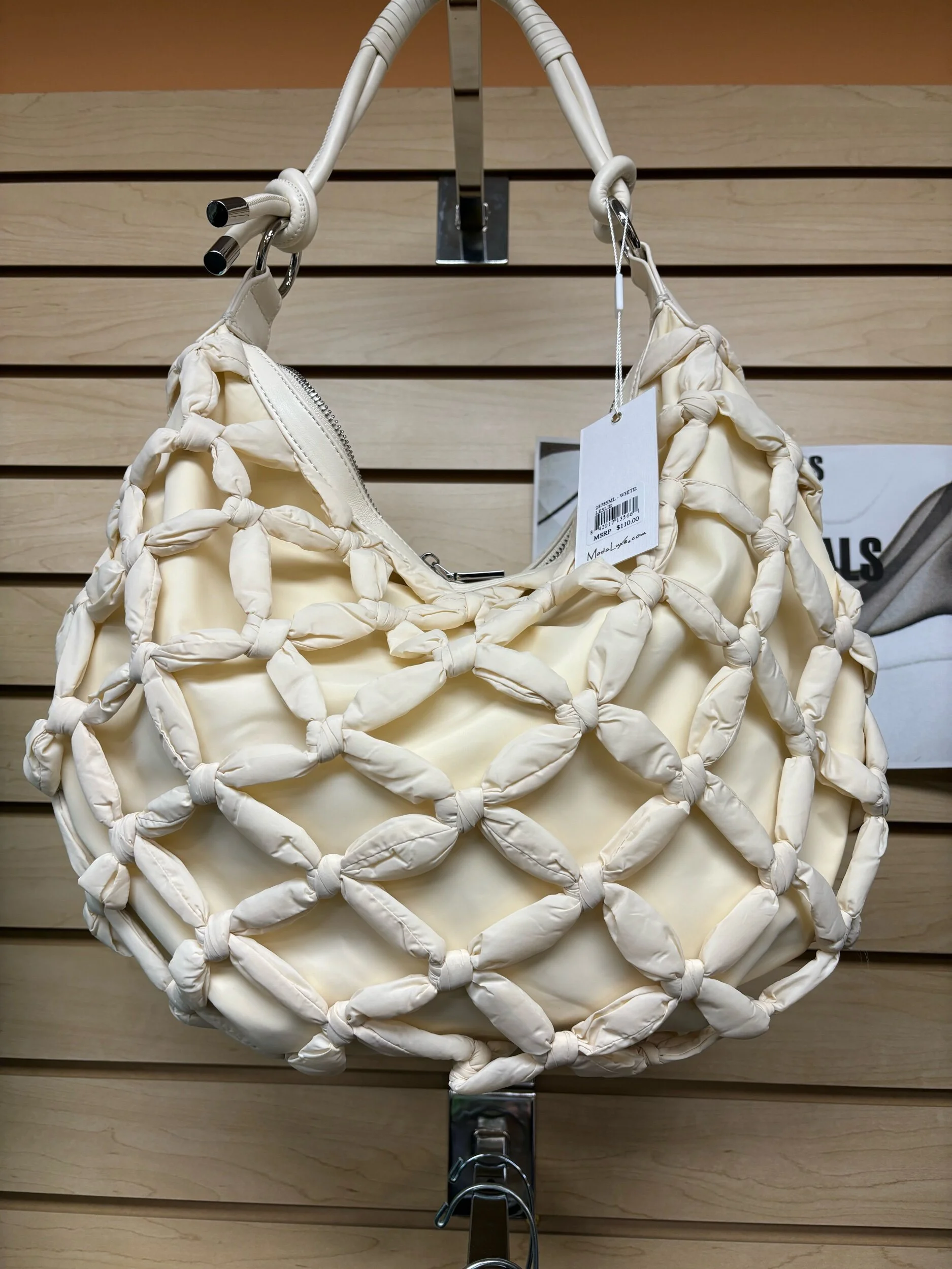 E797AB58-2330-4337-91A2-98AFBE5CD6E6