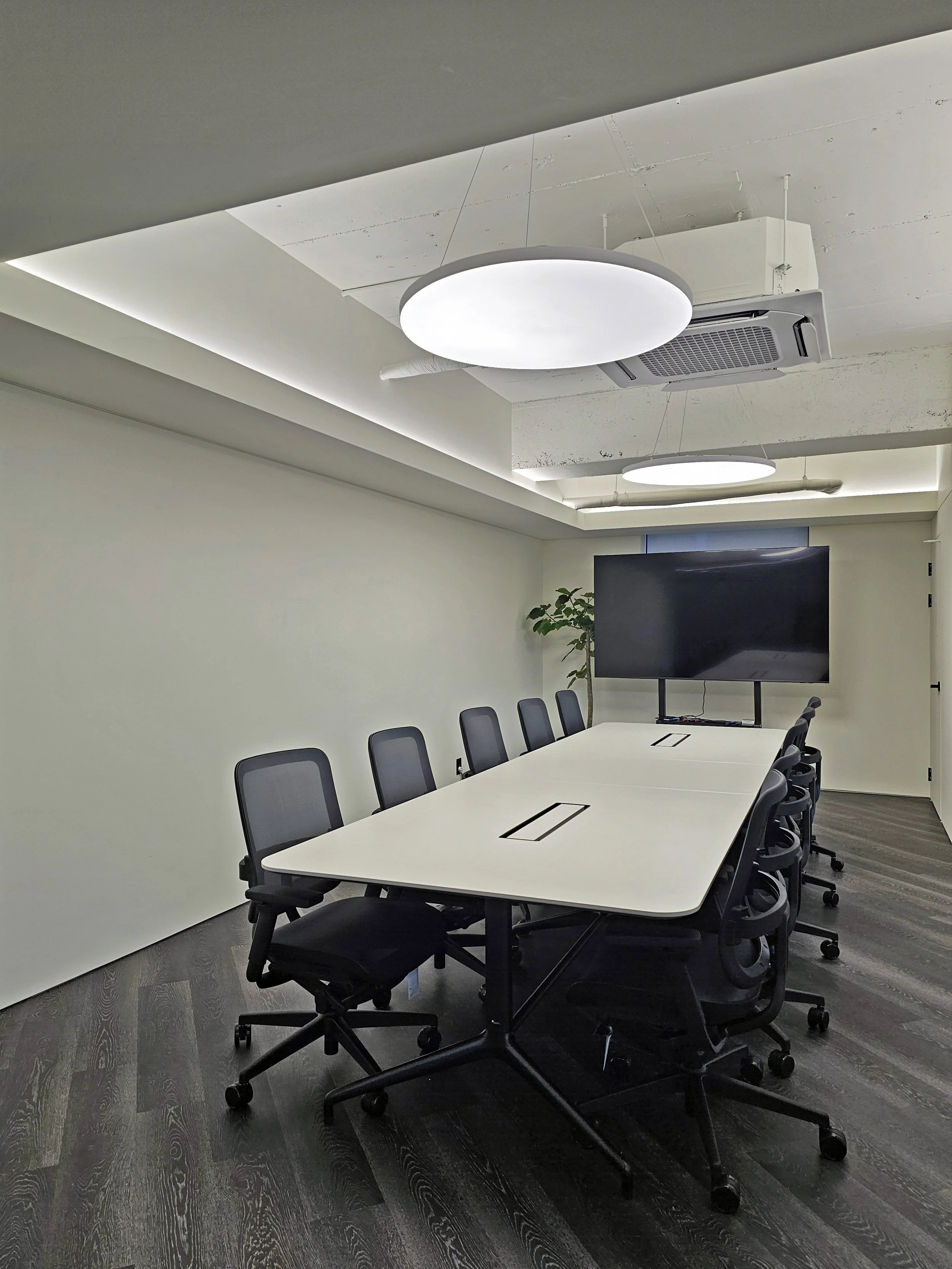 VIew of the main conference room