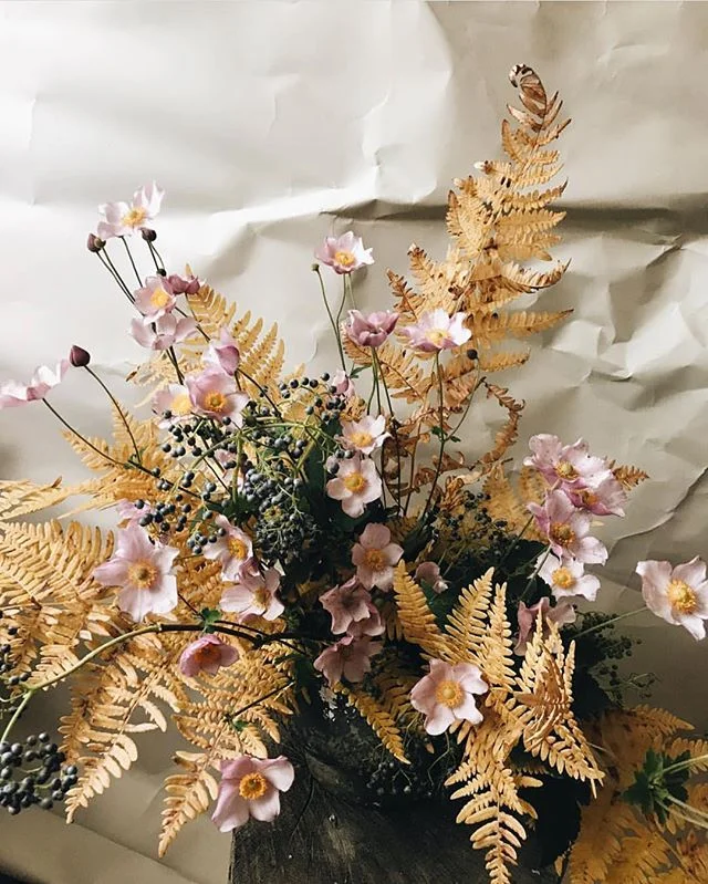 Autumn in-studio classes announced! Including an installation class you won&rsquo;t want to miss! ***Think a bounty golden ferns here people. *** Join me this September set in beautiful Utah! The mountains are alive with fall colors, seasonal berries