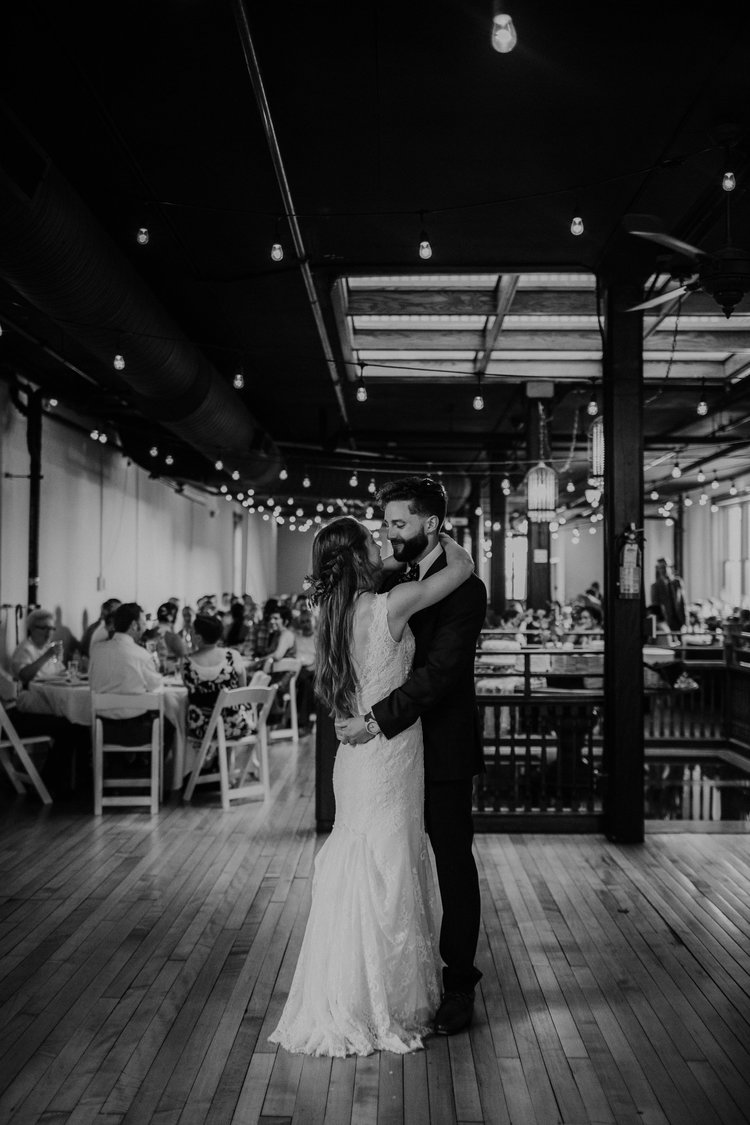 OARDC+Intimate+Wedding+Wooster+Ohio+Spoon+Market+wedding+venue+grace+e+jones+photography+ohio+wedding+photographer+296.jpg