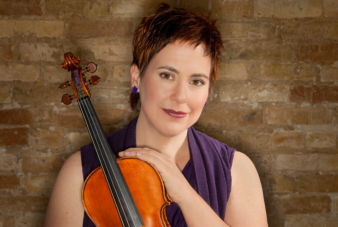 Dylana_Headshot_violin up.jpg