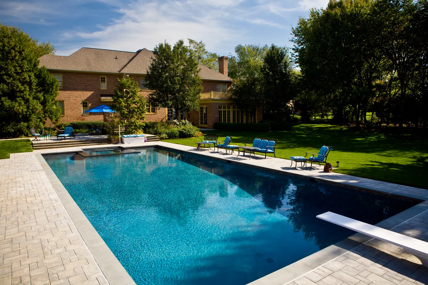 Corona residence