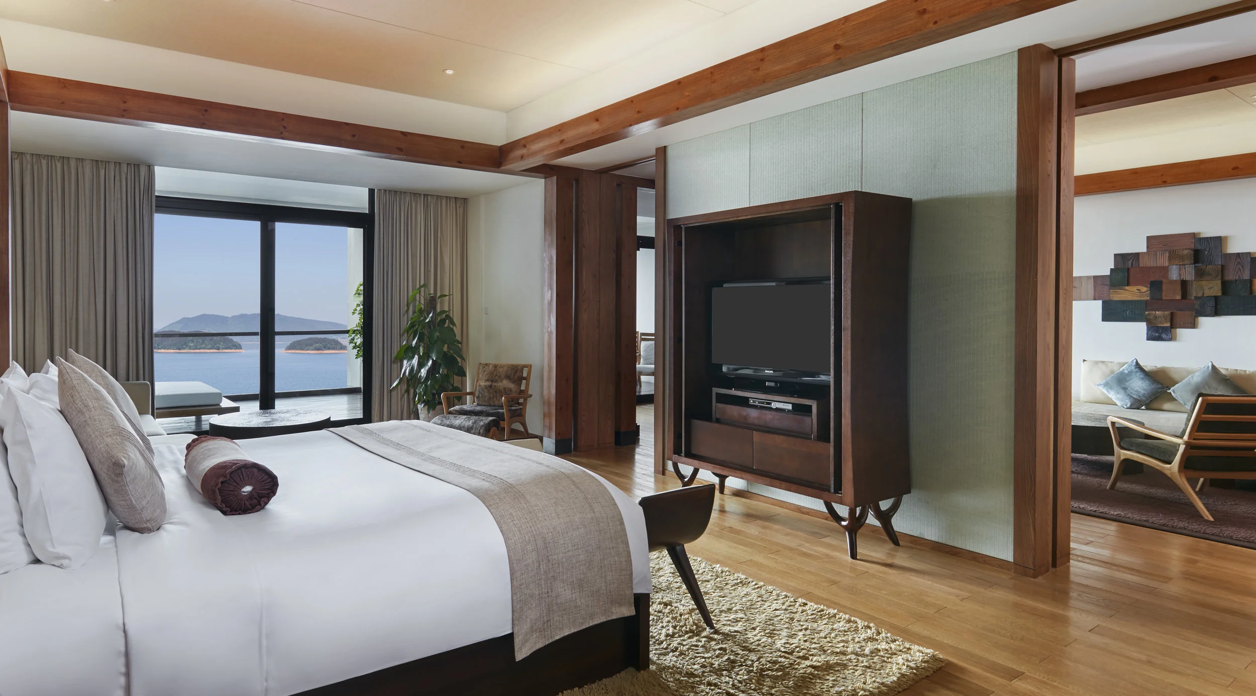 Intercontinental One Thousand Island Lake Resort, China