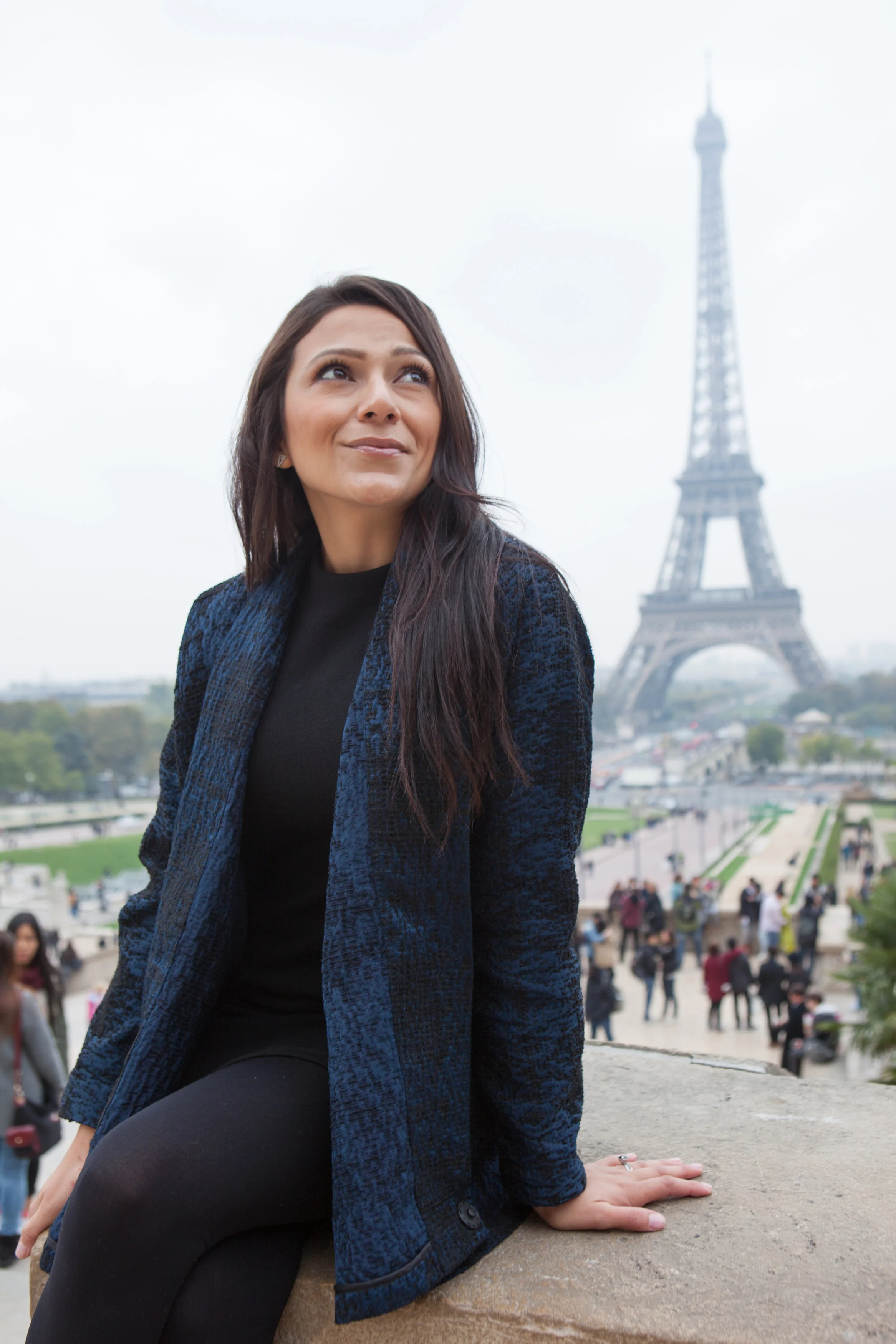 Alexandra Packs Her Blog + a SMT Photographer for Paris! 