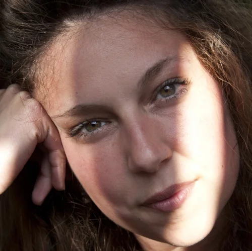Bernadett-Alpern-Headshot.jpg