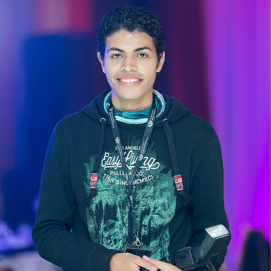 cairo-photographer-Ezzat.png