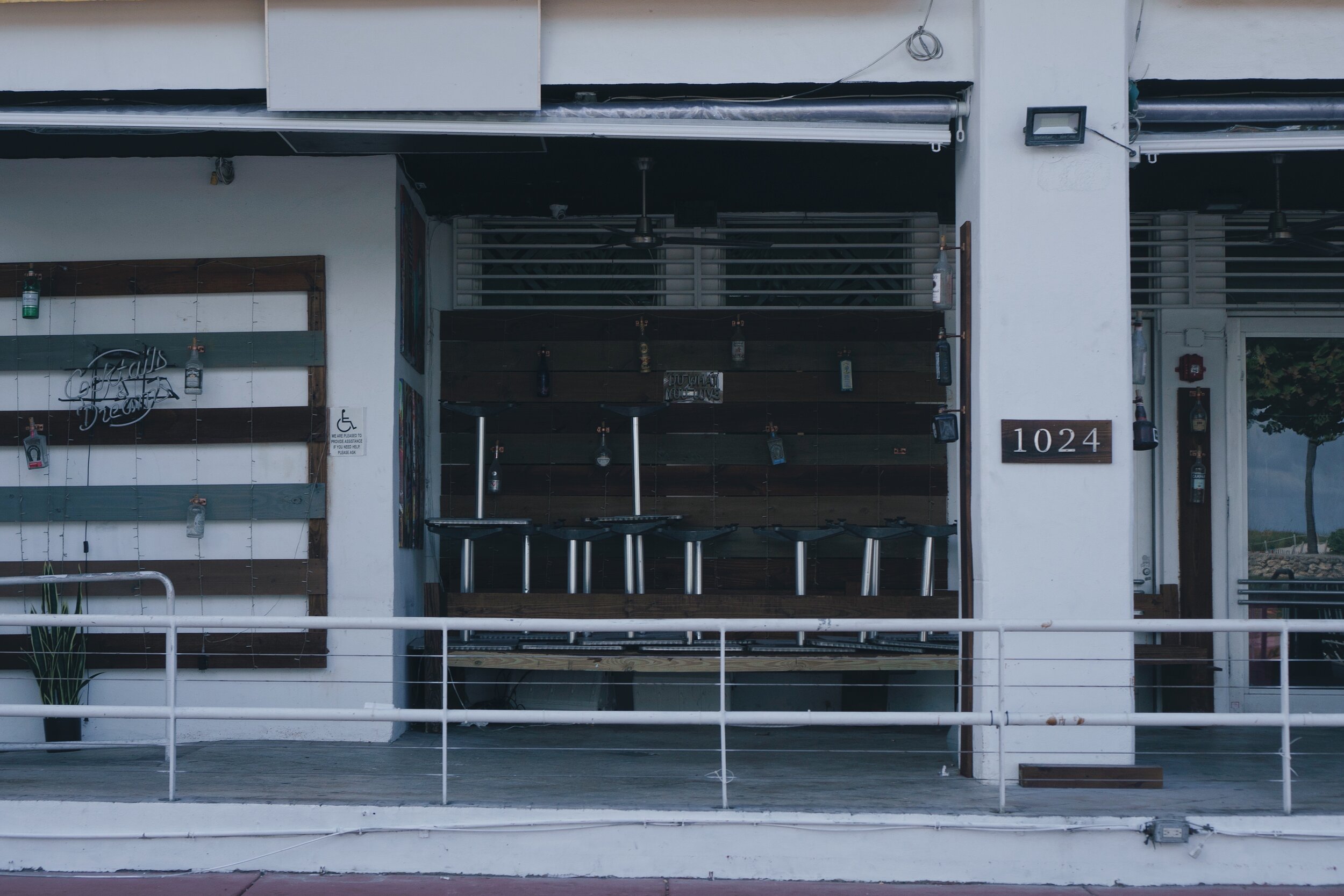 Restaurants closed on Ocean Drive. March 22, 2020