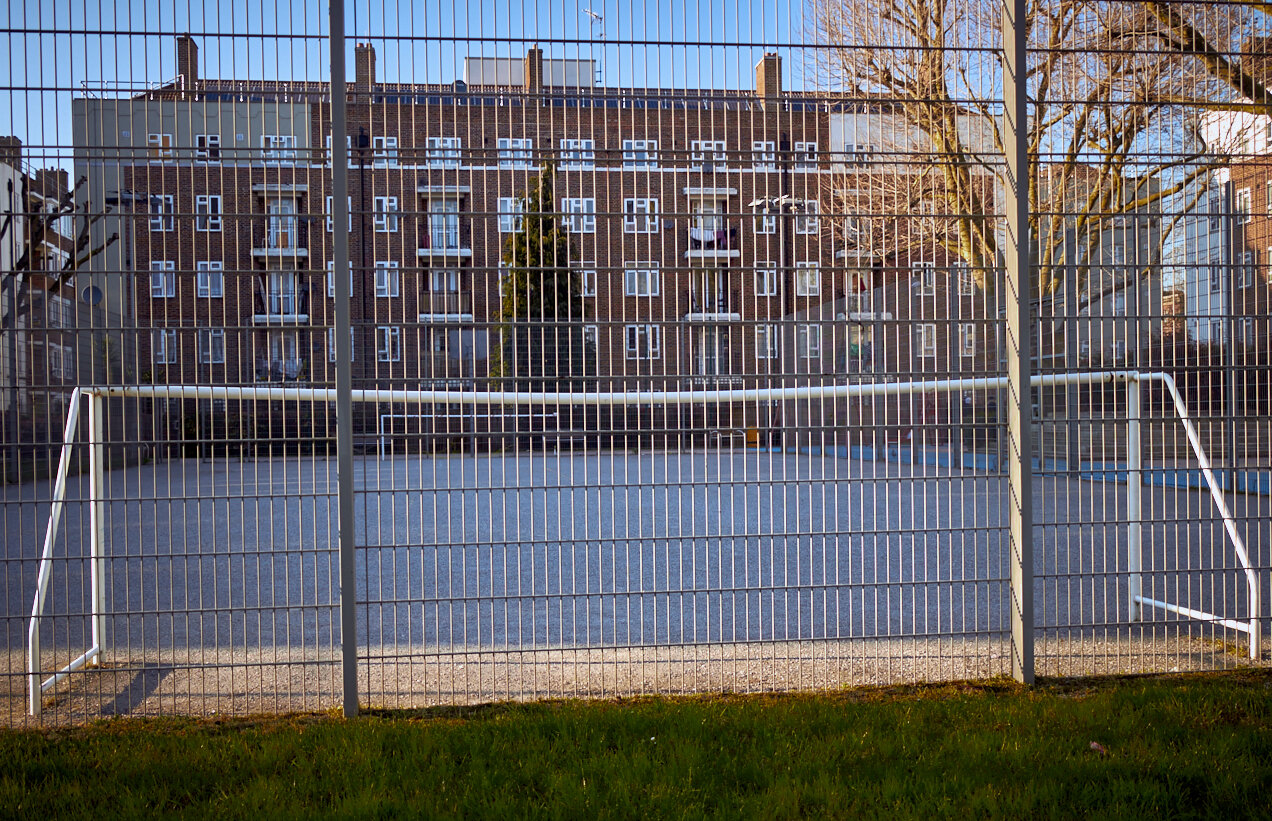 Playing field in London 25 March 2020 by Ewa Horaczko 8.jpg