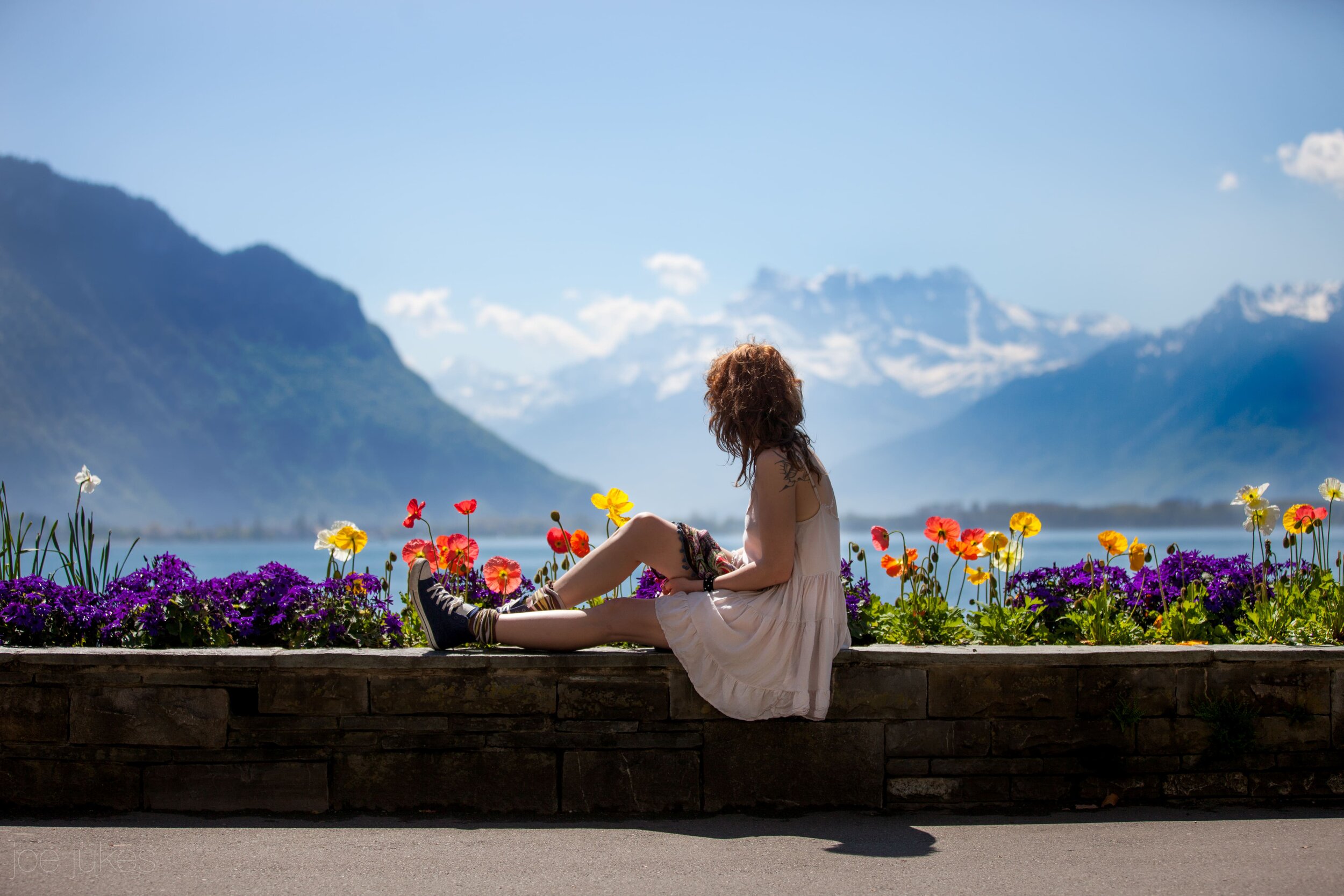 La fille du lac Leman, from the Swiss side looking over to France - 2016.jpg