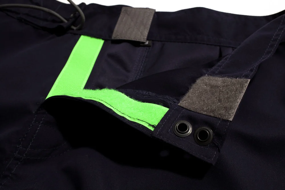 Surfrunner Trunk Naval Blue Detail 2.jpg