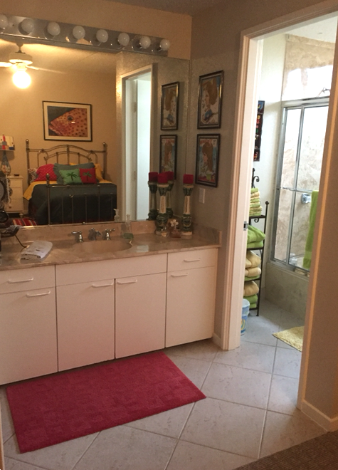 Beachside Condo Bathroom - Before