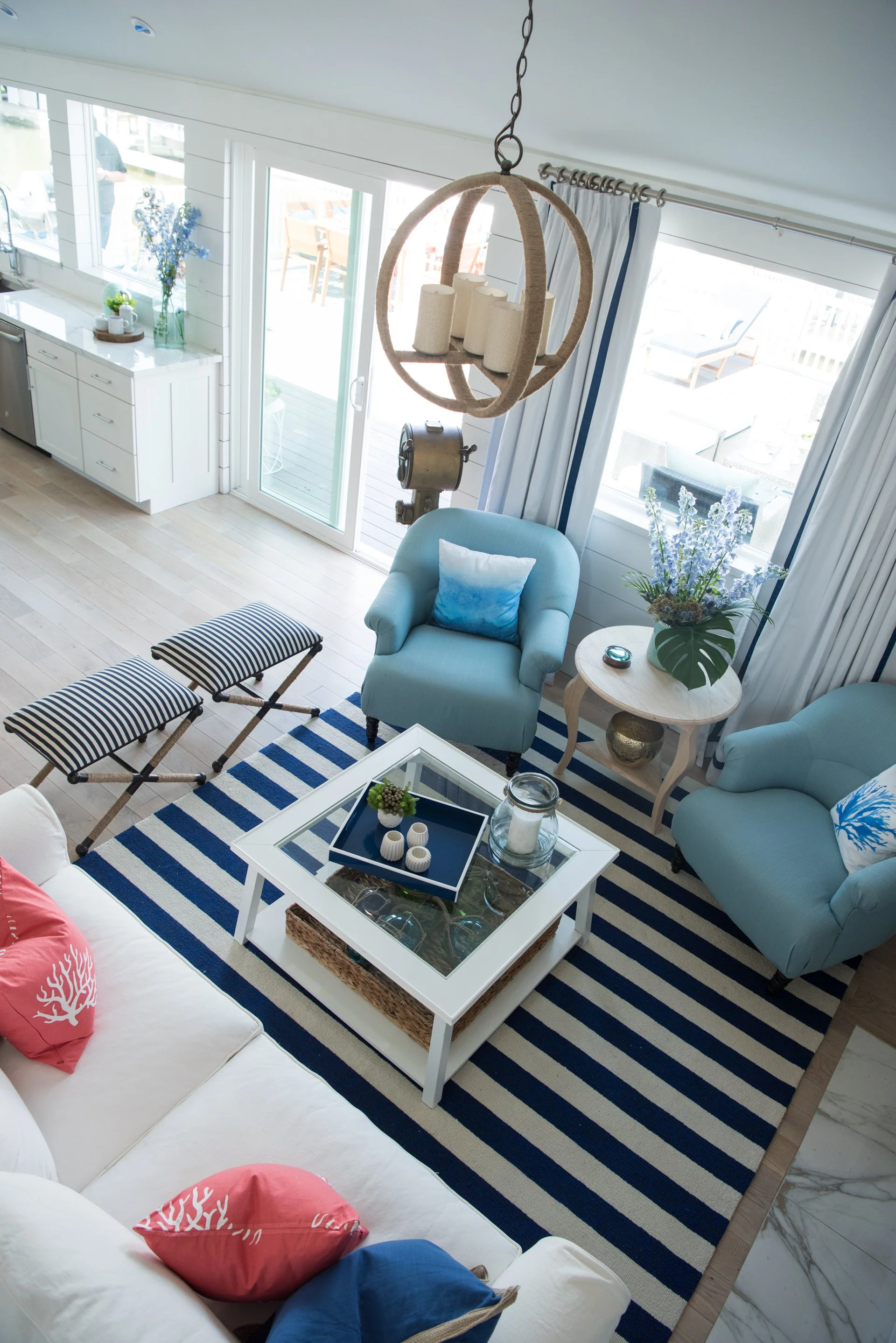 4 Ways to Lighten Your Decor for Summer