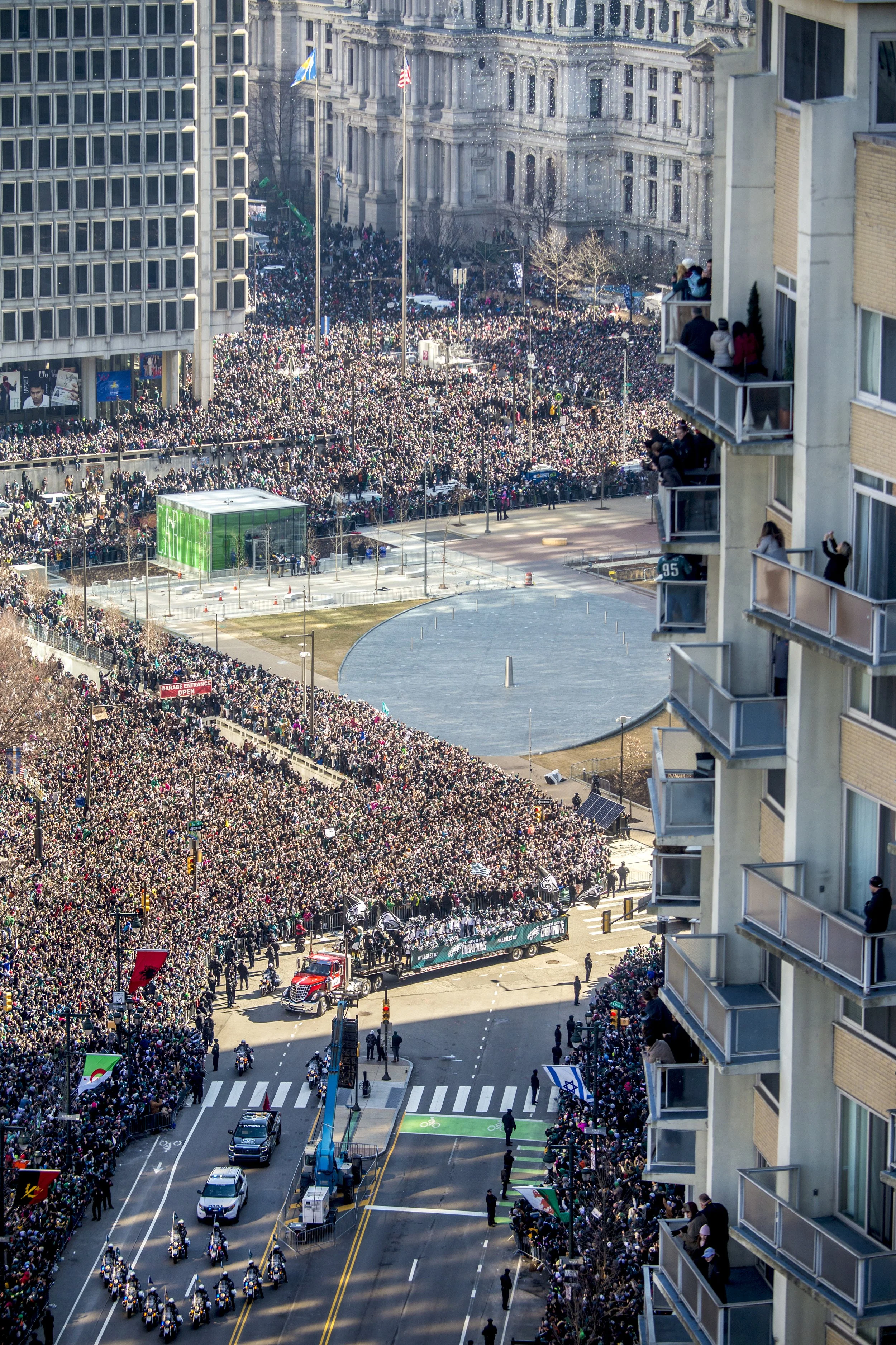 EaglesParade_080218_23-M.Edlow.jpg