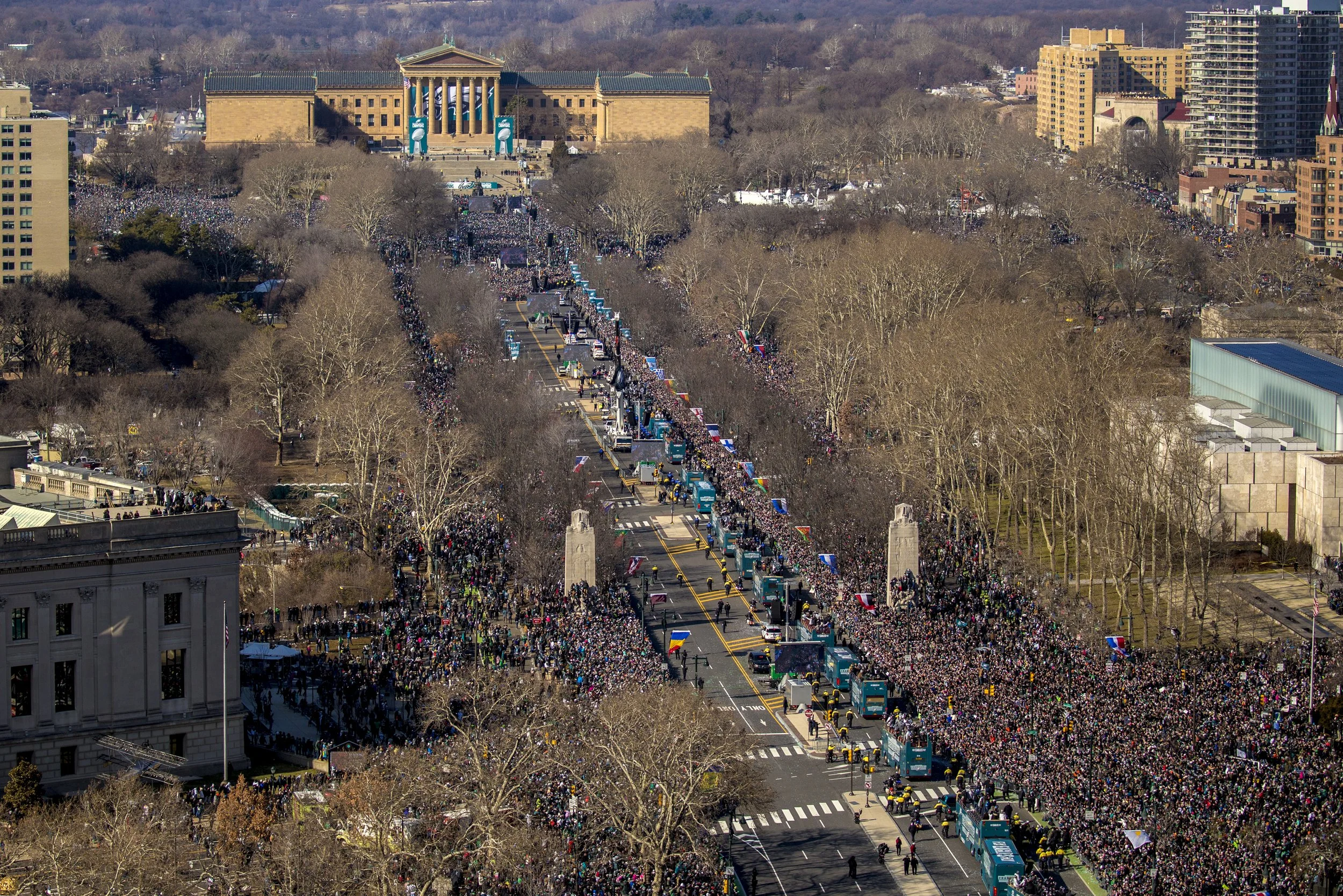 EaglesParade_080218_14-M.Edlow.jpg