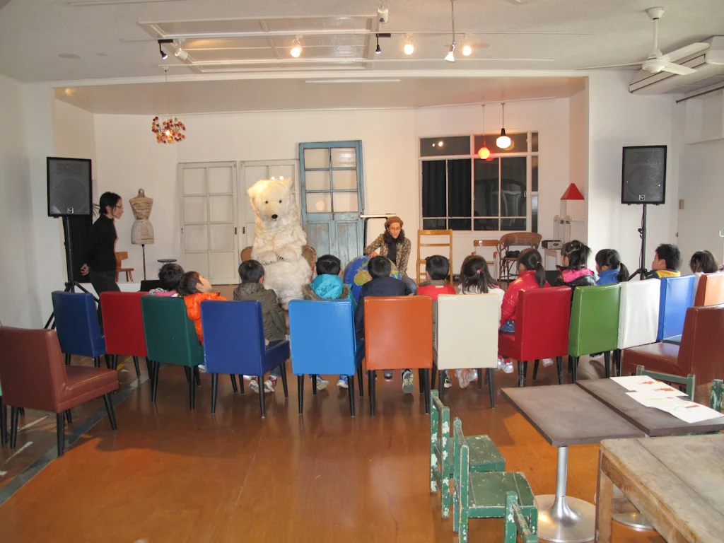 111_331411-12.20.2011-(light).jpg