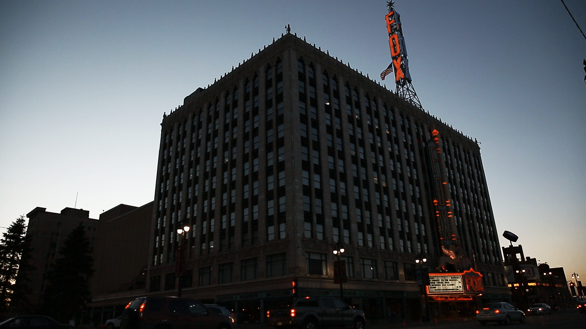DETROIT4.gif