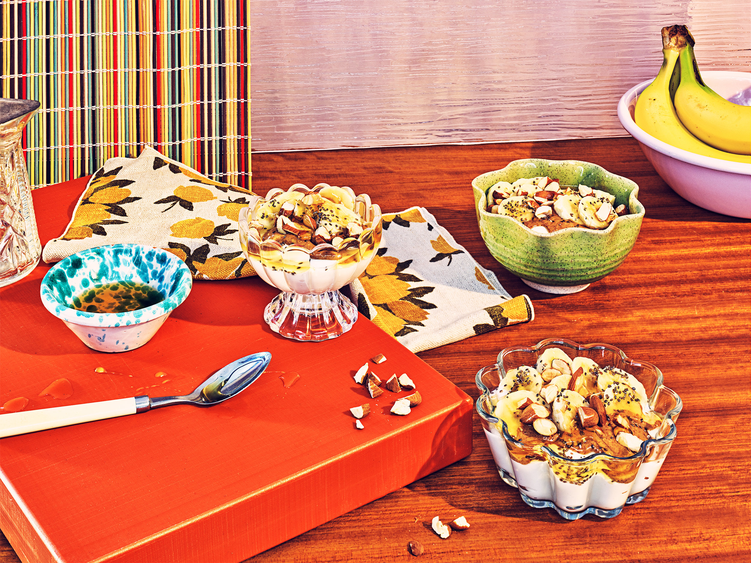 SOC_201808_GCornett_AlmondButterBananaBowl_MS_RGB_v4_4x3.jpg