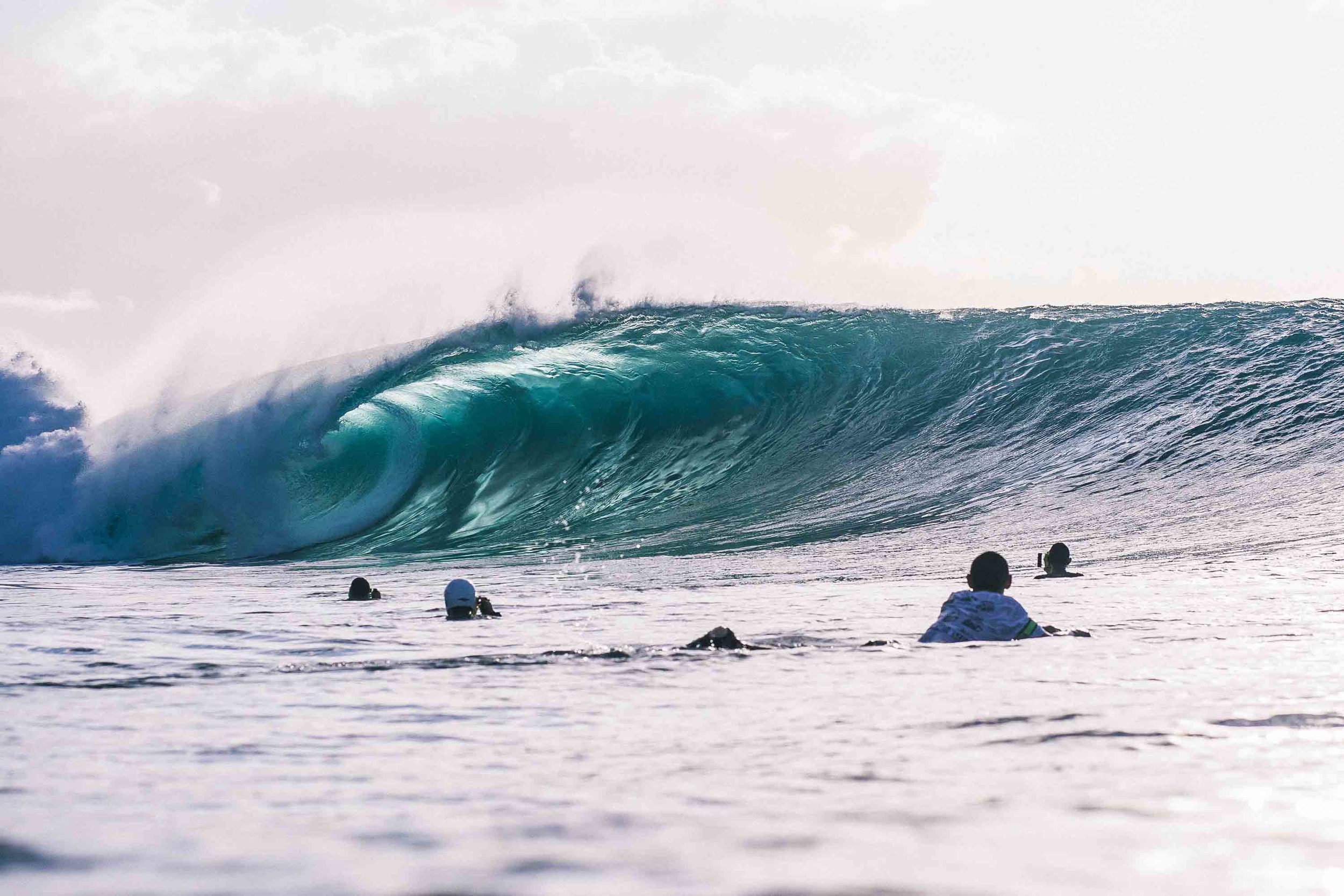 bryce-johnson-pipeline-photographer-water-hawaii-surfing-6.jpg