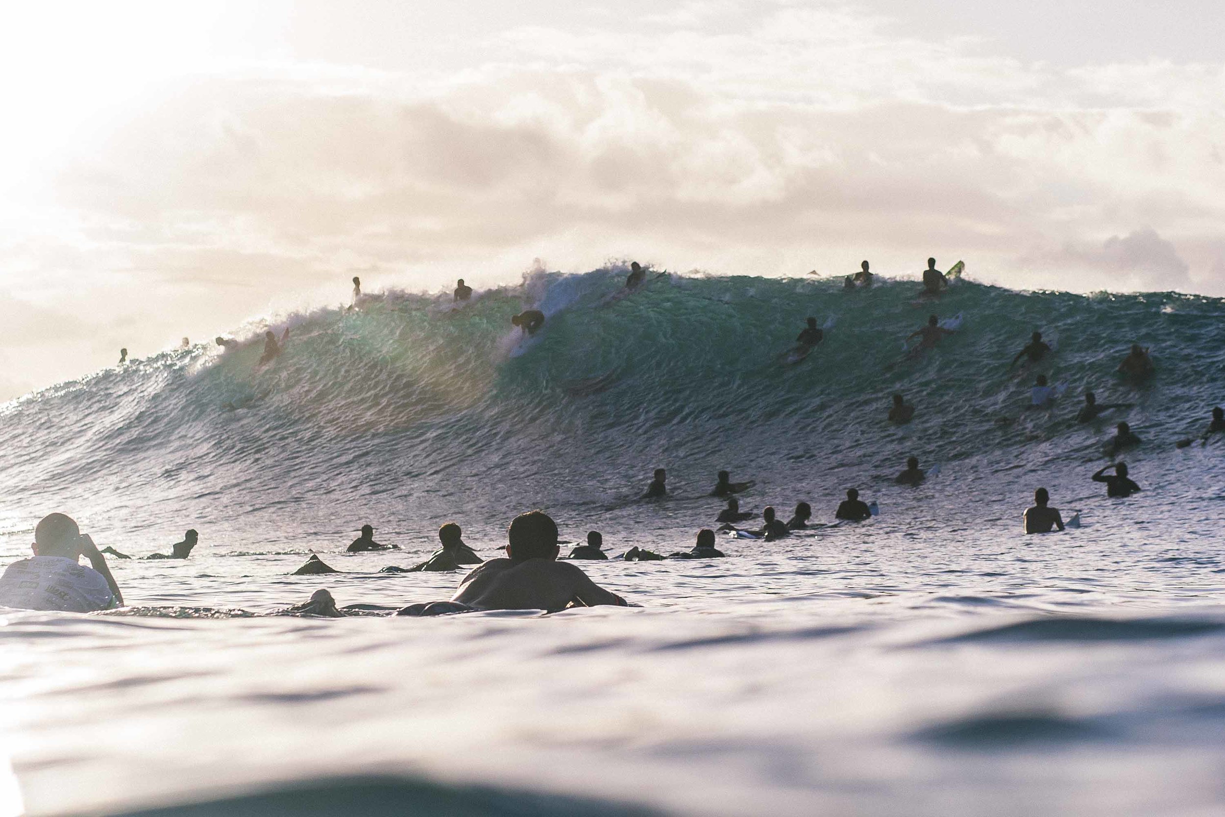 bryce-johnson-pipeline-photographer-water-hawaii-surfing-9.jpg