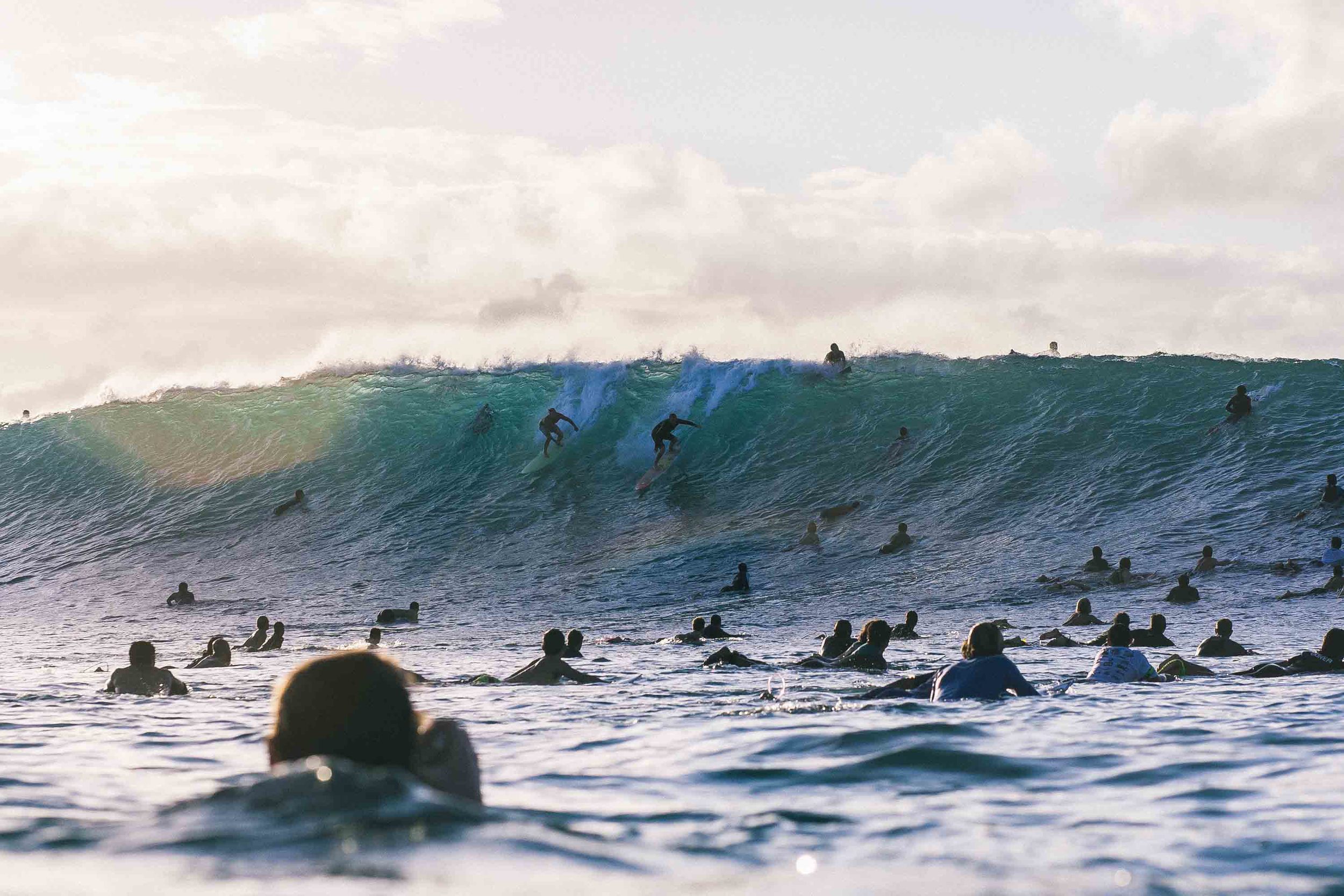 bryce-johnson-pipeline-photographer-water-hawaii-surfing-11.jpg