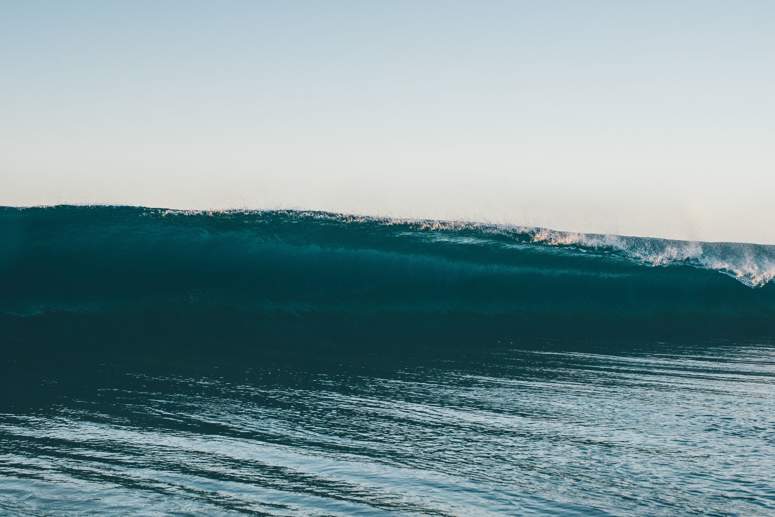 bryce-johnson-photography-kauai-hawaii-surfing-a7rii-aquatech-water-ocean-15.jpg