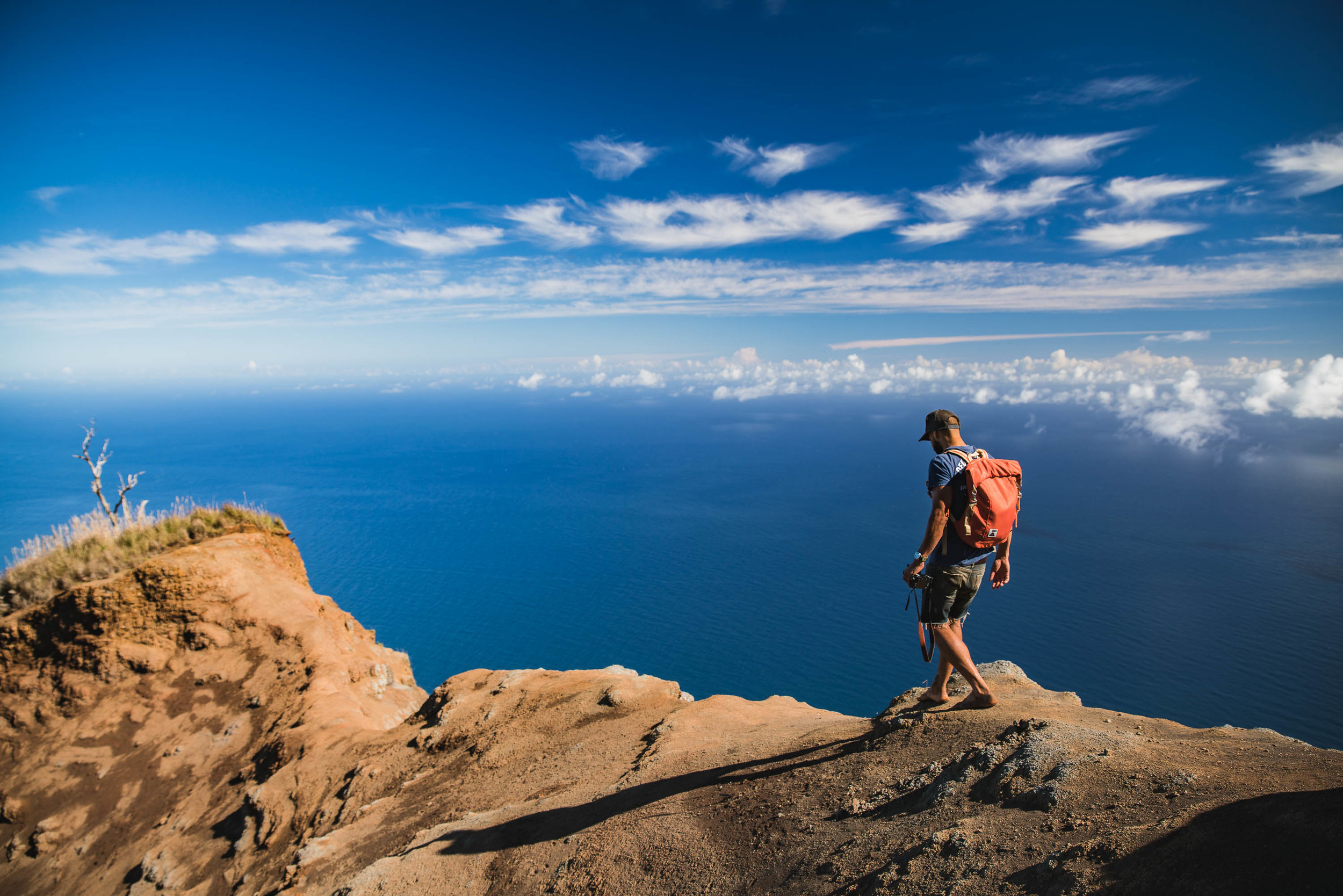 bryce-johnson-kalalau-ridge-kauai-hiking-hammock-palmwood-aloha-exchange-8.jpg