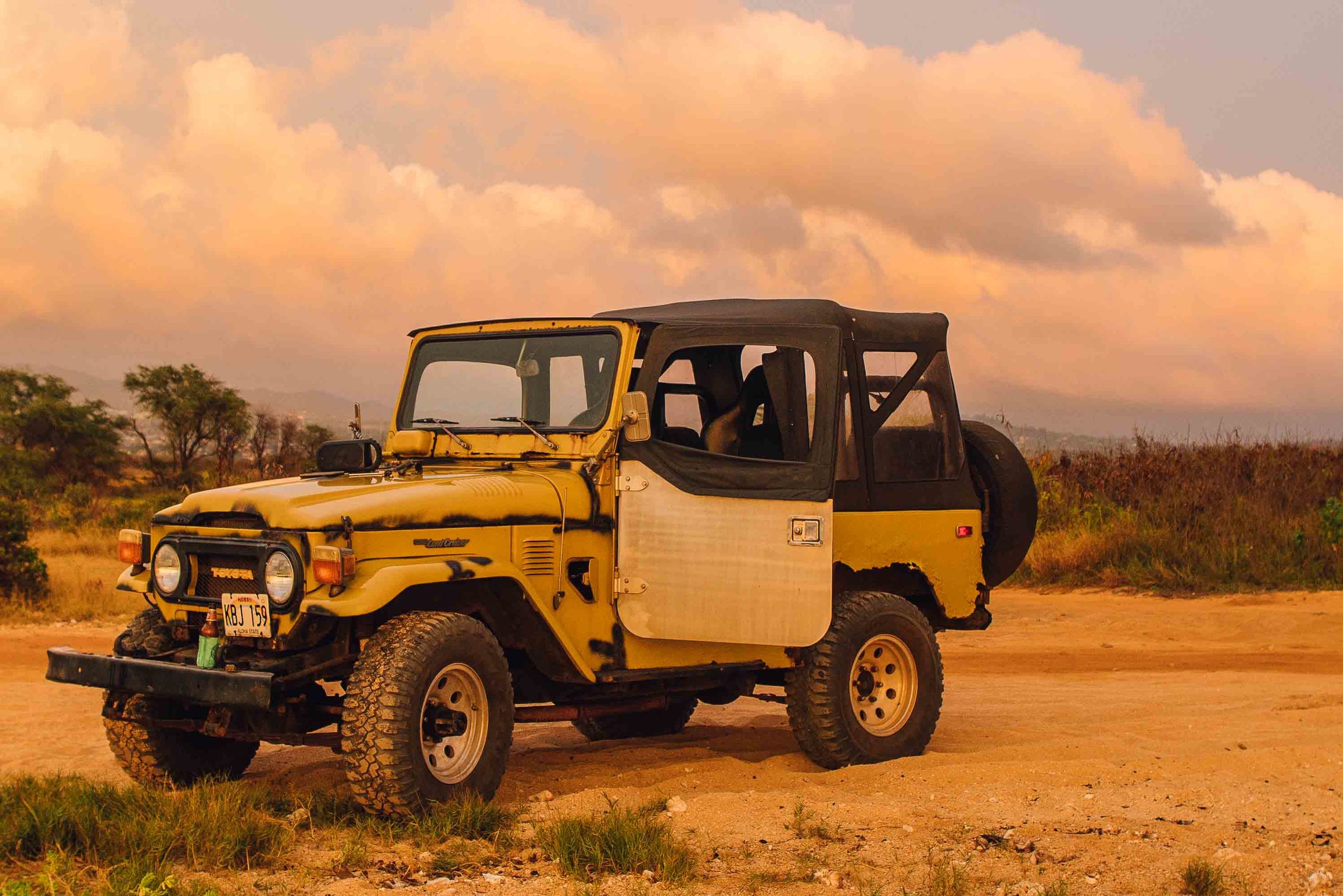 bryce-johnson-kauai-fj40-toyota-landcruiser-aloha exchange-slowtide-8.jpg