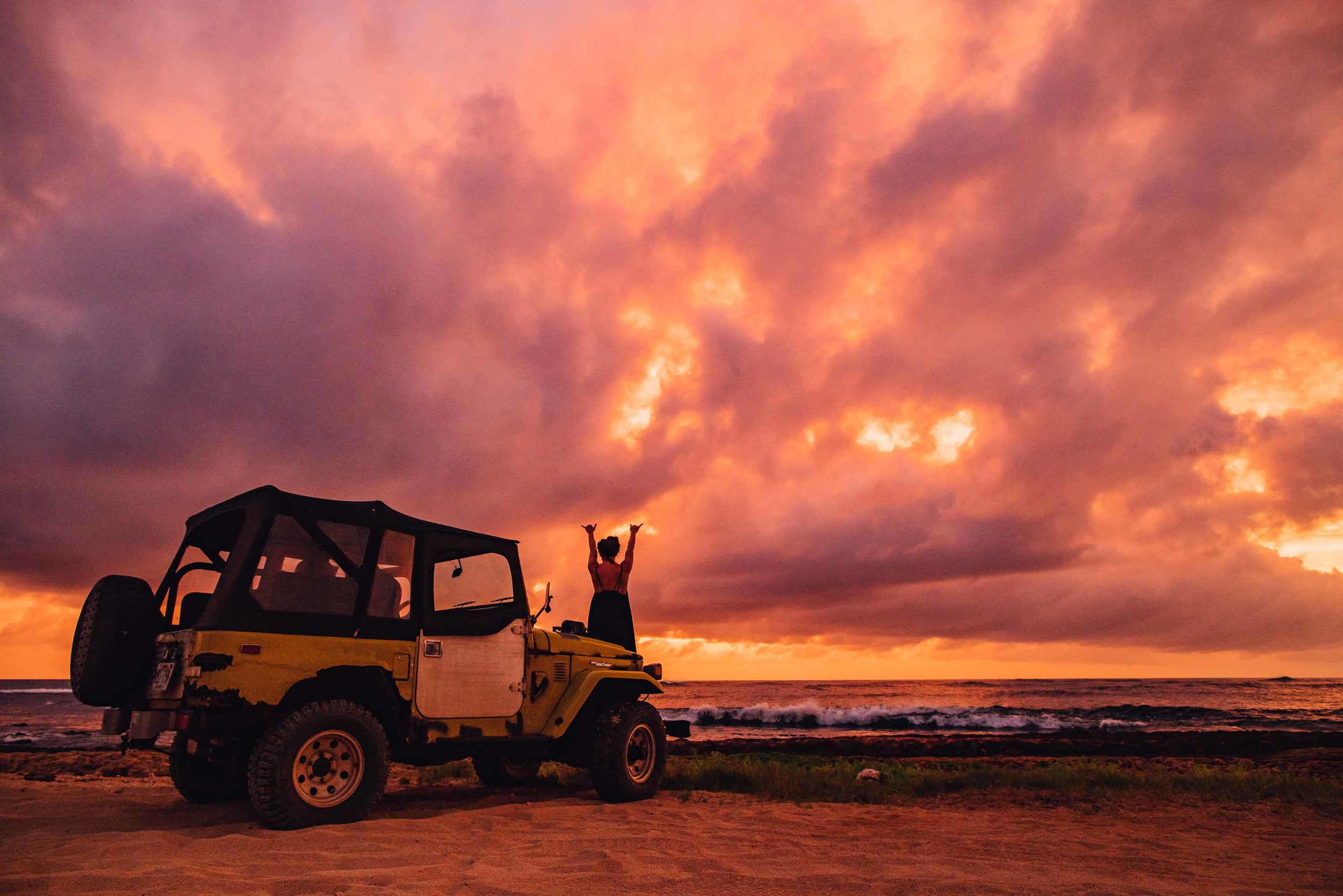 bryce-johnson-kauai-fj40-toyota-landcruiser-aloha exchange-slowtide-19.jpg