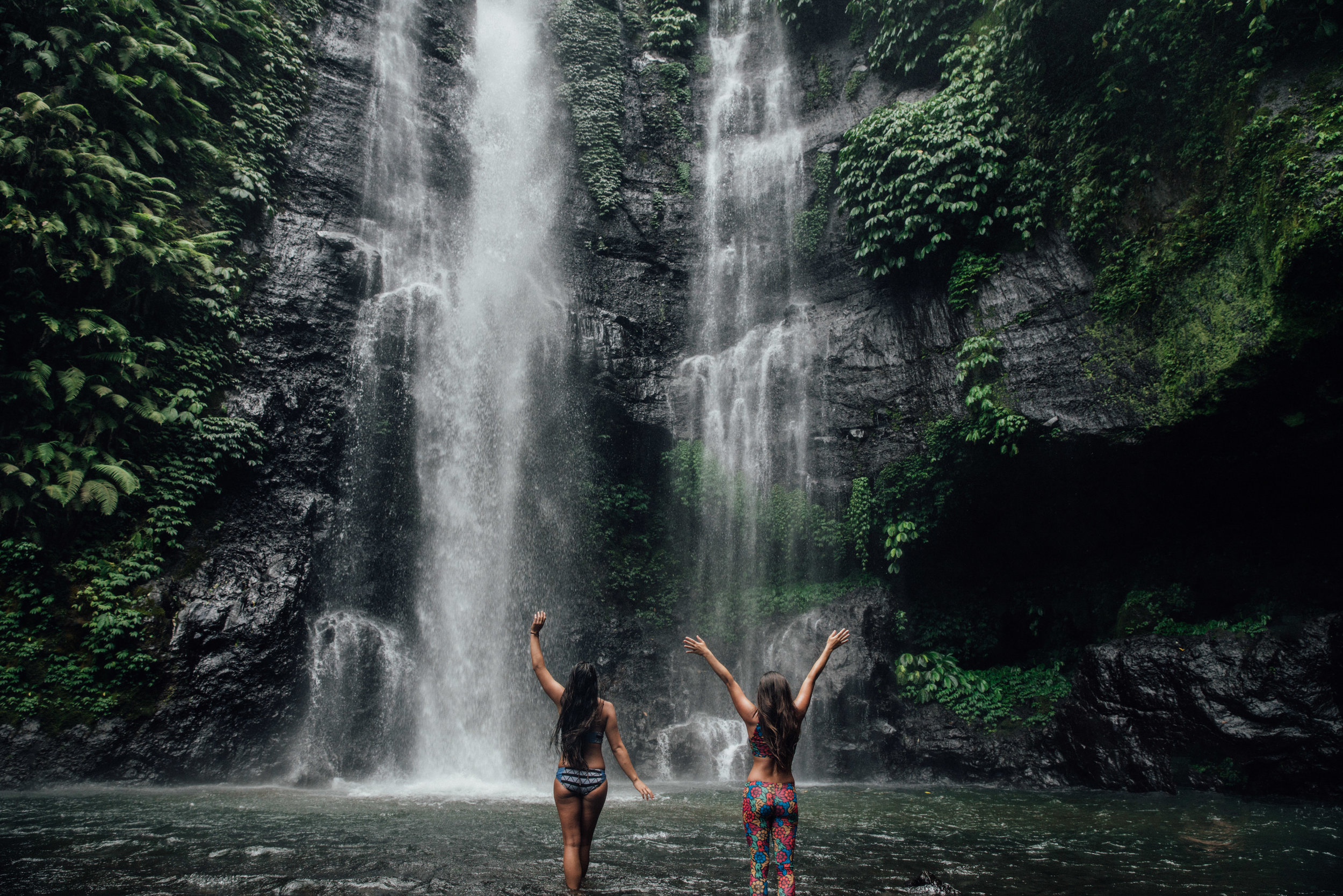 bryce johnson-photography-bali-seea-travel-rosie jaffurs-indonesia-surf-longboard-logging-uluwatu-drone-aloha travels-40.jpg