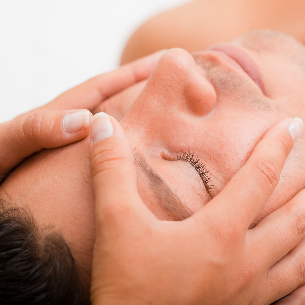 head-face-massage.png