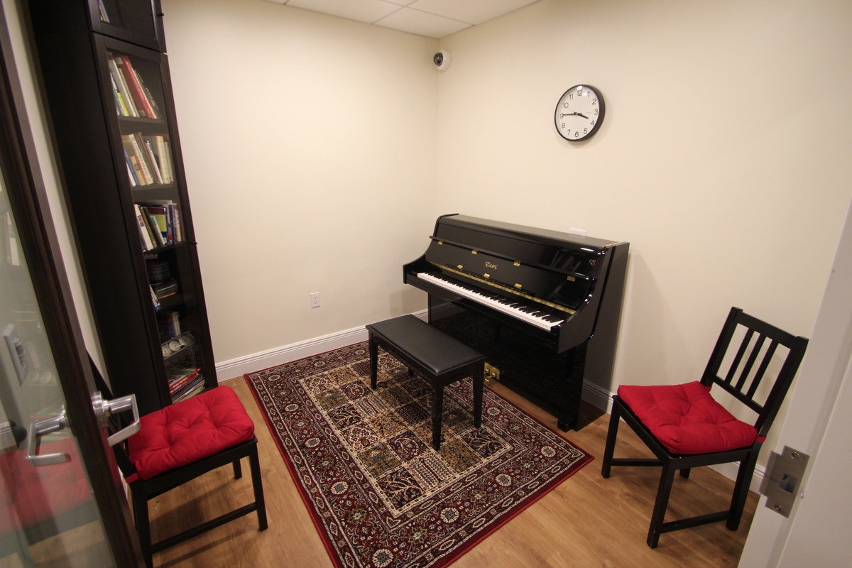MUSIC ROOM 6