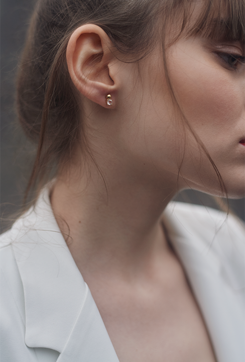 pero2-elise_hameau_robe_mariee_civile_2017_paris_perouse_boucle-oreille_3.png