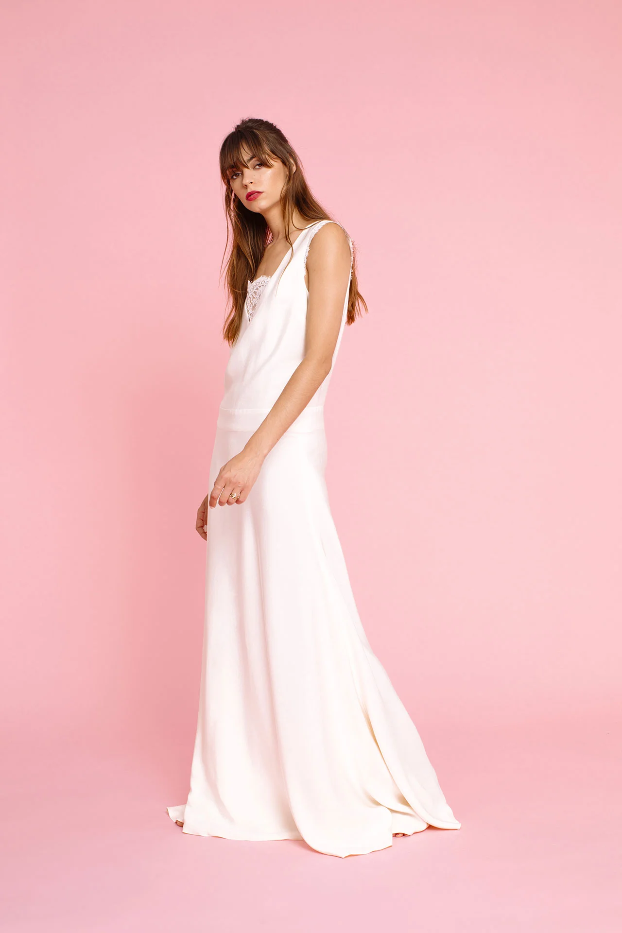 elise-hameau-robes-de-mariee-mariage-wedding-dresses-couture-bridal-brides-maud-chalard-Cassandre_004.JPG