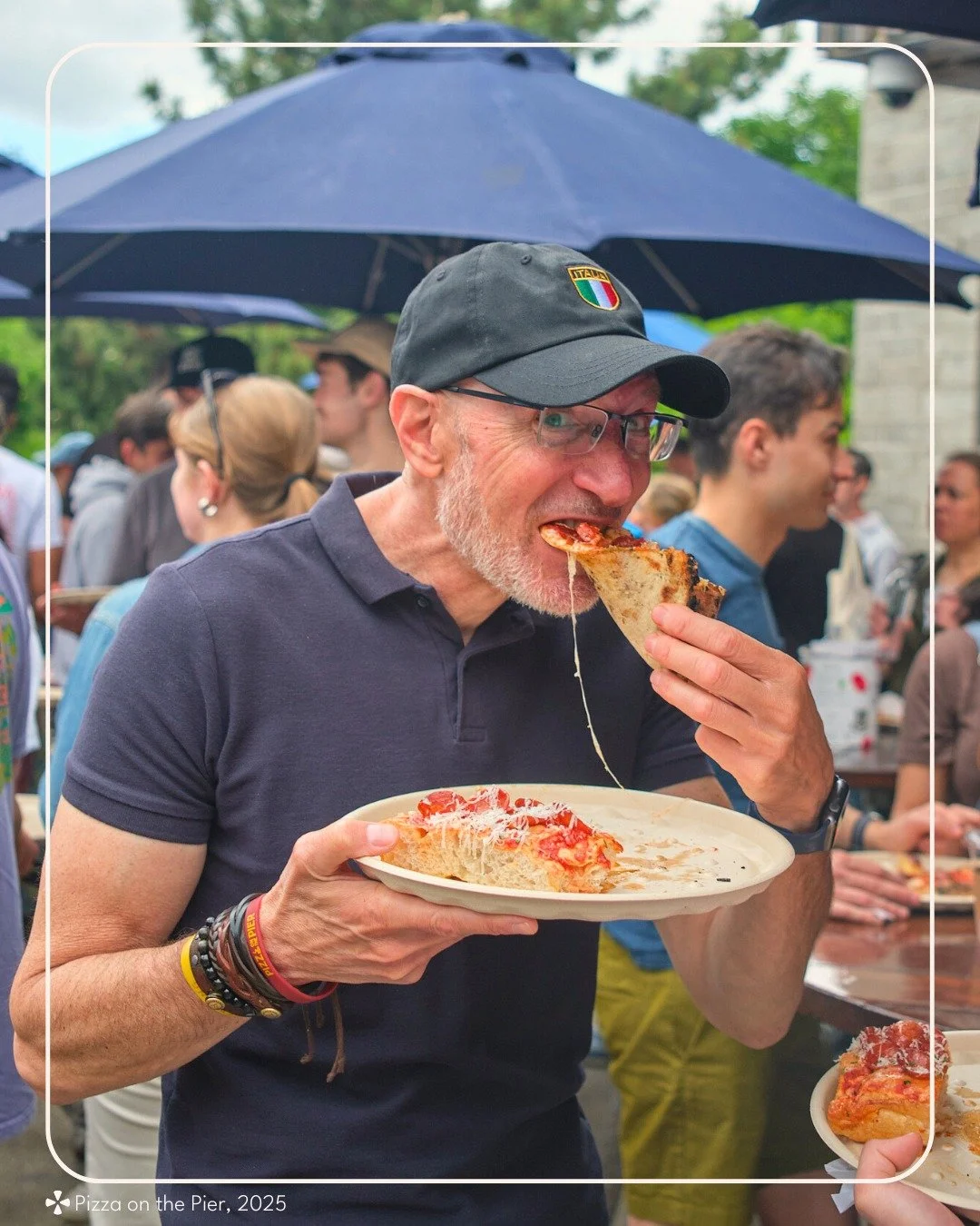 Savor every slice of the action when you join our newsletter🍕🗞️
Sauced with updates on our #Pizza4Good campaigns & topped with invites to epic events, our newsletter has everything you need to keep up with the #SliceOutHunger movement🙌
Sig