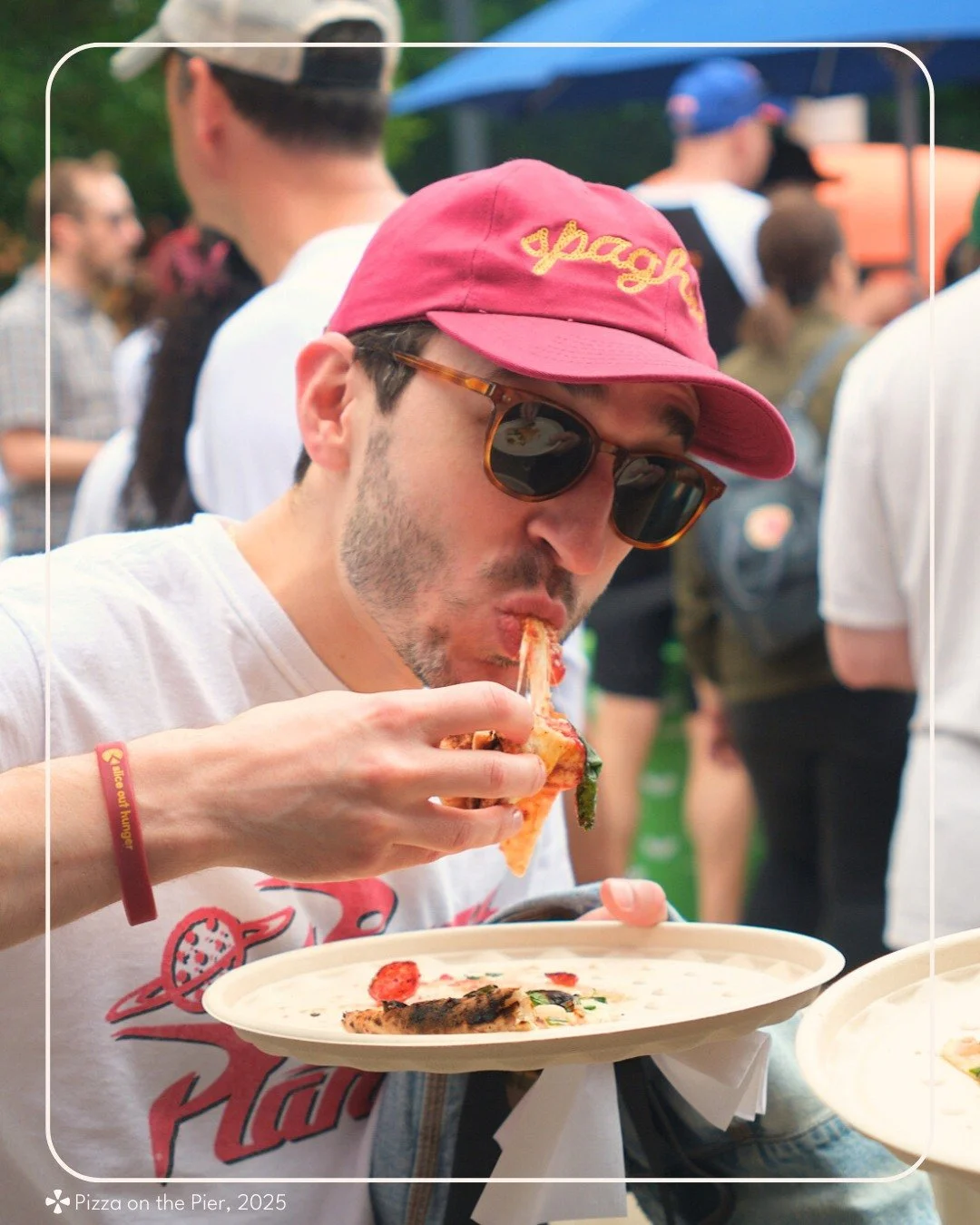 2025 was filled with celebrations that raised serious dough for hunger relief🎉 Check out how you pizza-partied this year: 

🗽 #PizzaonthePier - Top NYC pizza makers served you fresh slices to raise funds for #PieItForward

🍕 #LasVegasPizzaTailgate